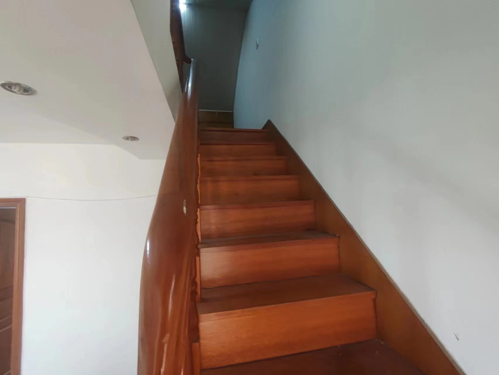 怡园新村 3室2厅1卫 90.00108m²