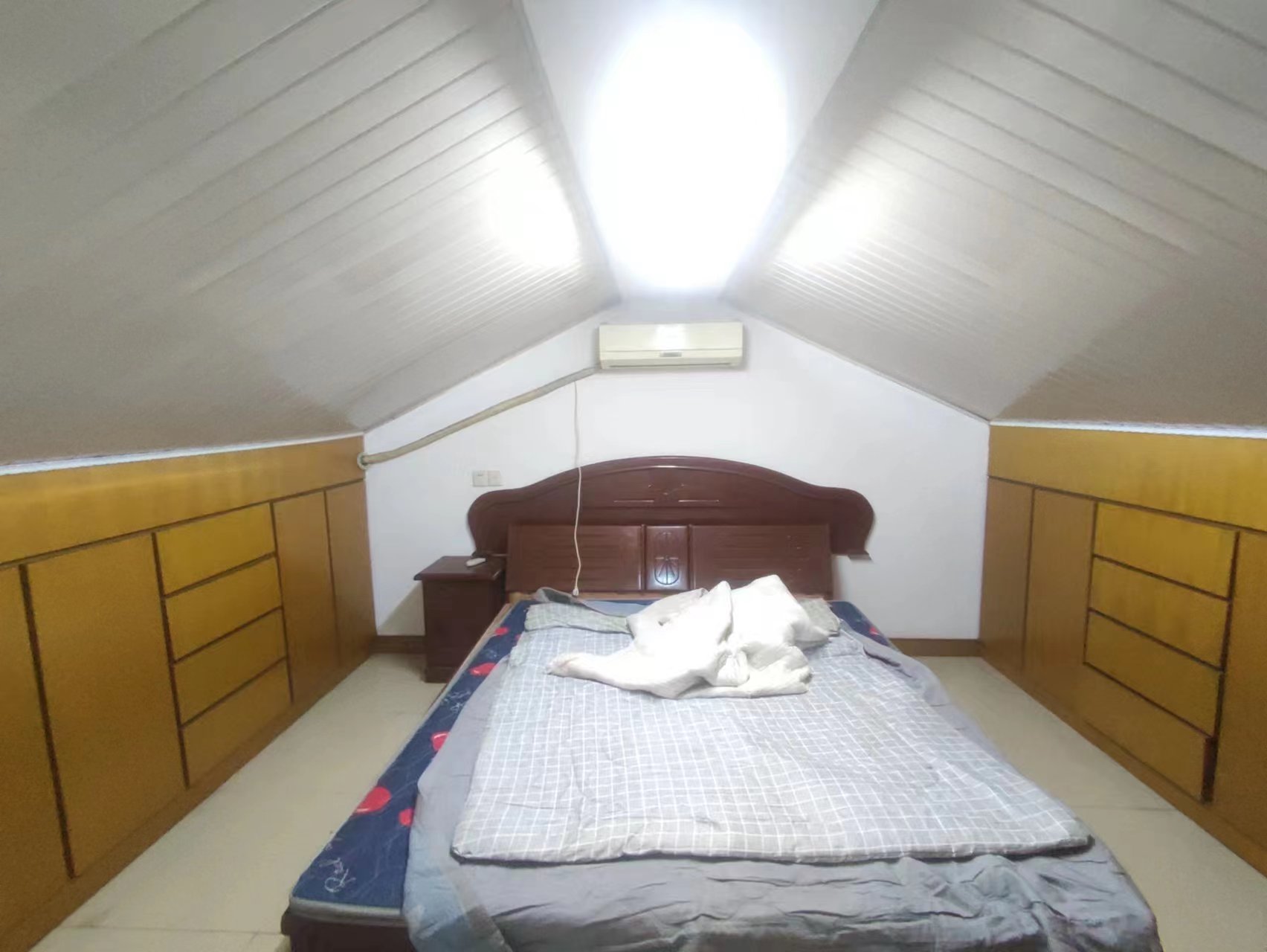 怡园新村 3室2厅1卫 90.00108m²