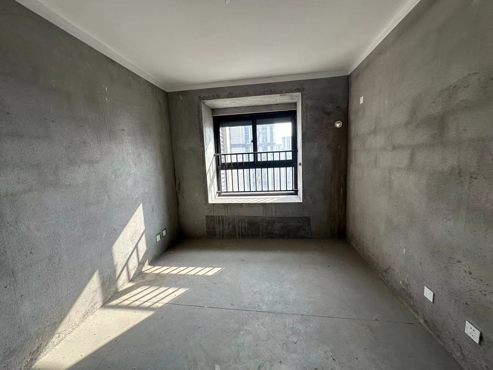 观澜台 4室2厅2卫 139m&sup2;