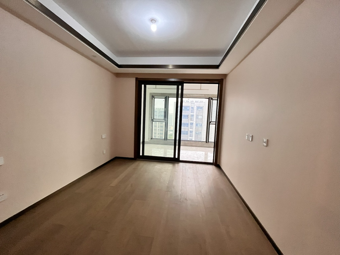远创东樾 4室2厅3卫 155m&sup2;