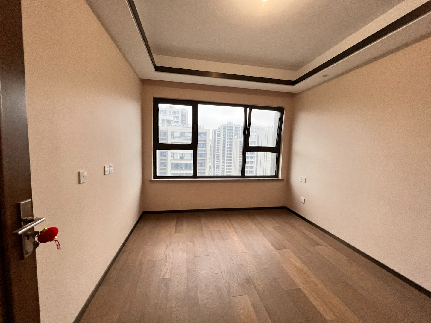远创东樾 4室2厅3卫 155m&sup2;