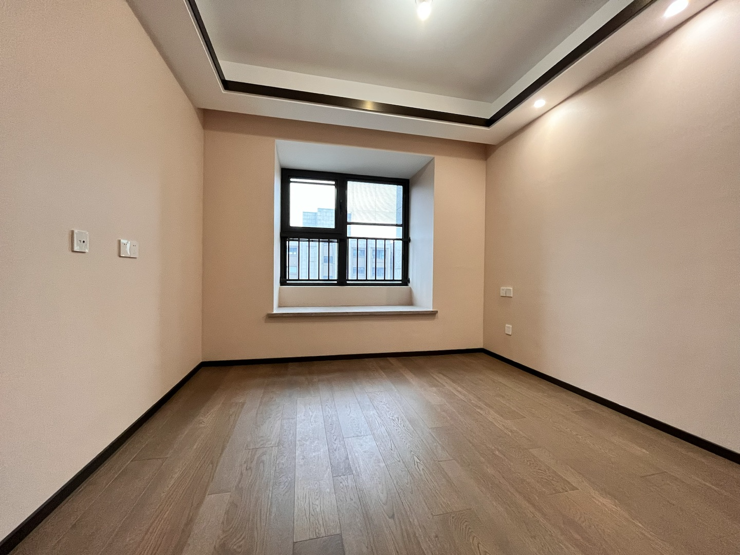 远创东樾 4室2厅3卫 155m&sup2;