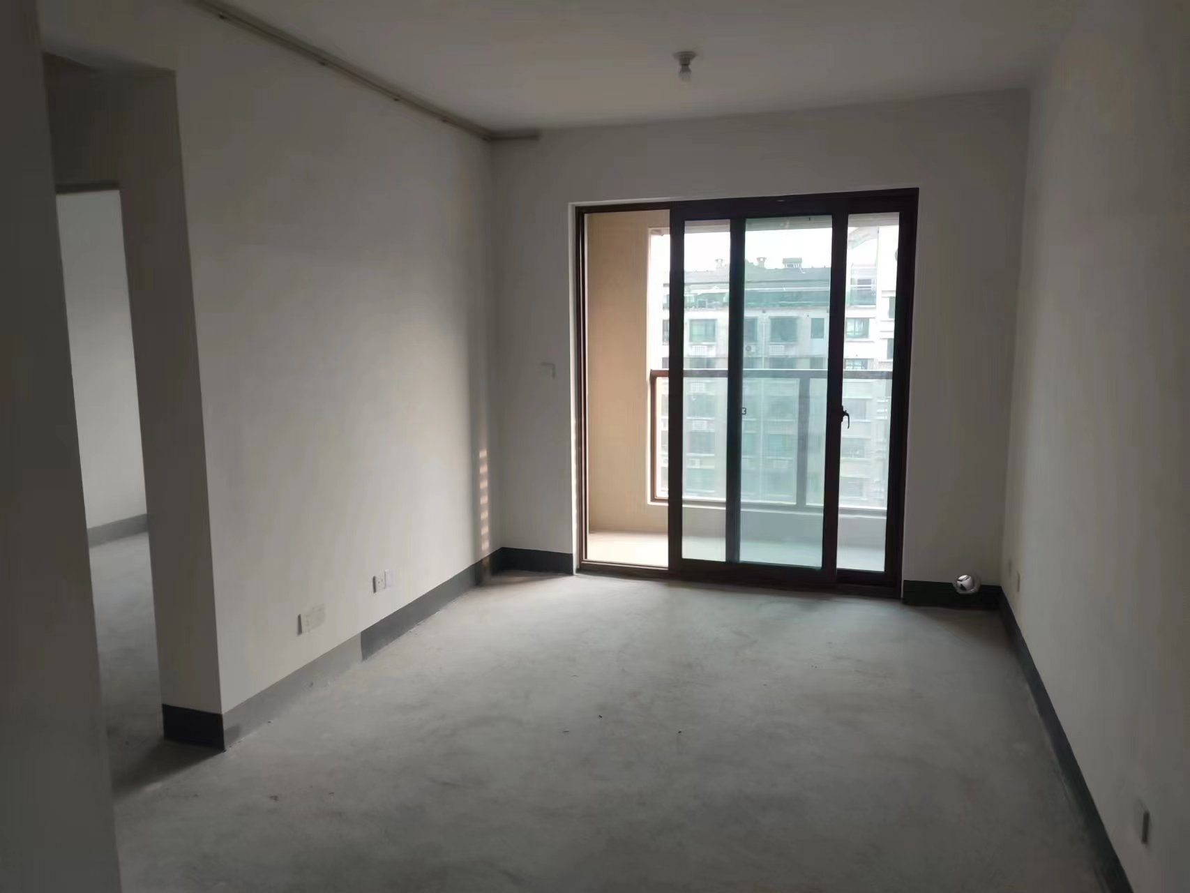 阳光悦城 2室1厅1卫 77.5m²