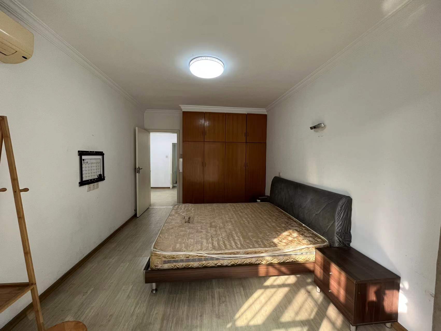 新建路新村(新建花苑) 2室1厅1卫 65m²