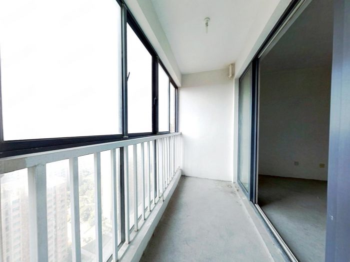 弘阳上城 3室2厅2卫 136m&sup2;