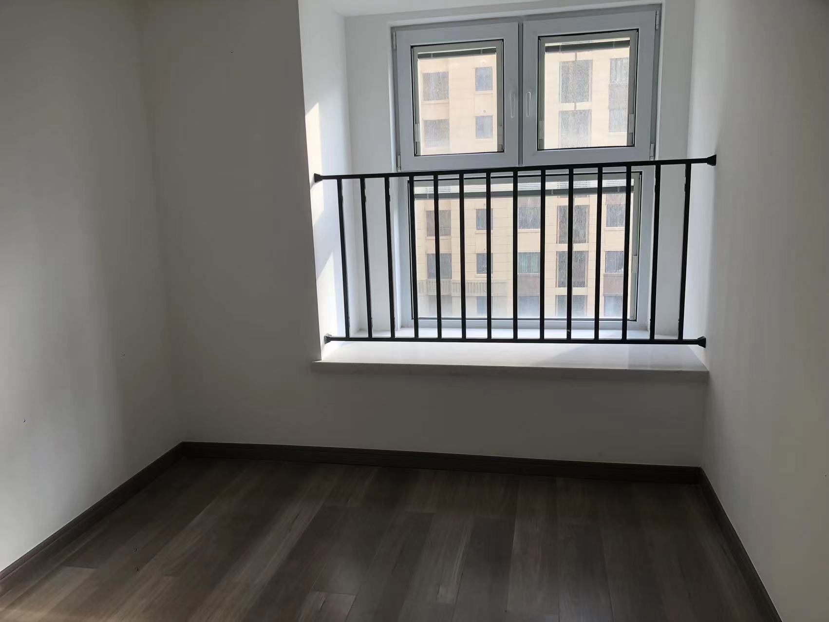 世茂云锦 3室2厅1卫 89m&sup2;