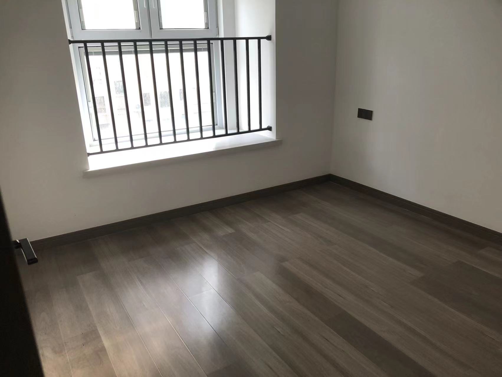 世茂云锦 3室2厅1卫 89m&sup2;