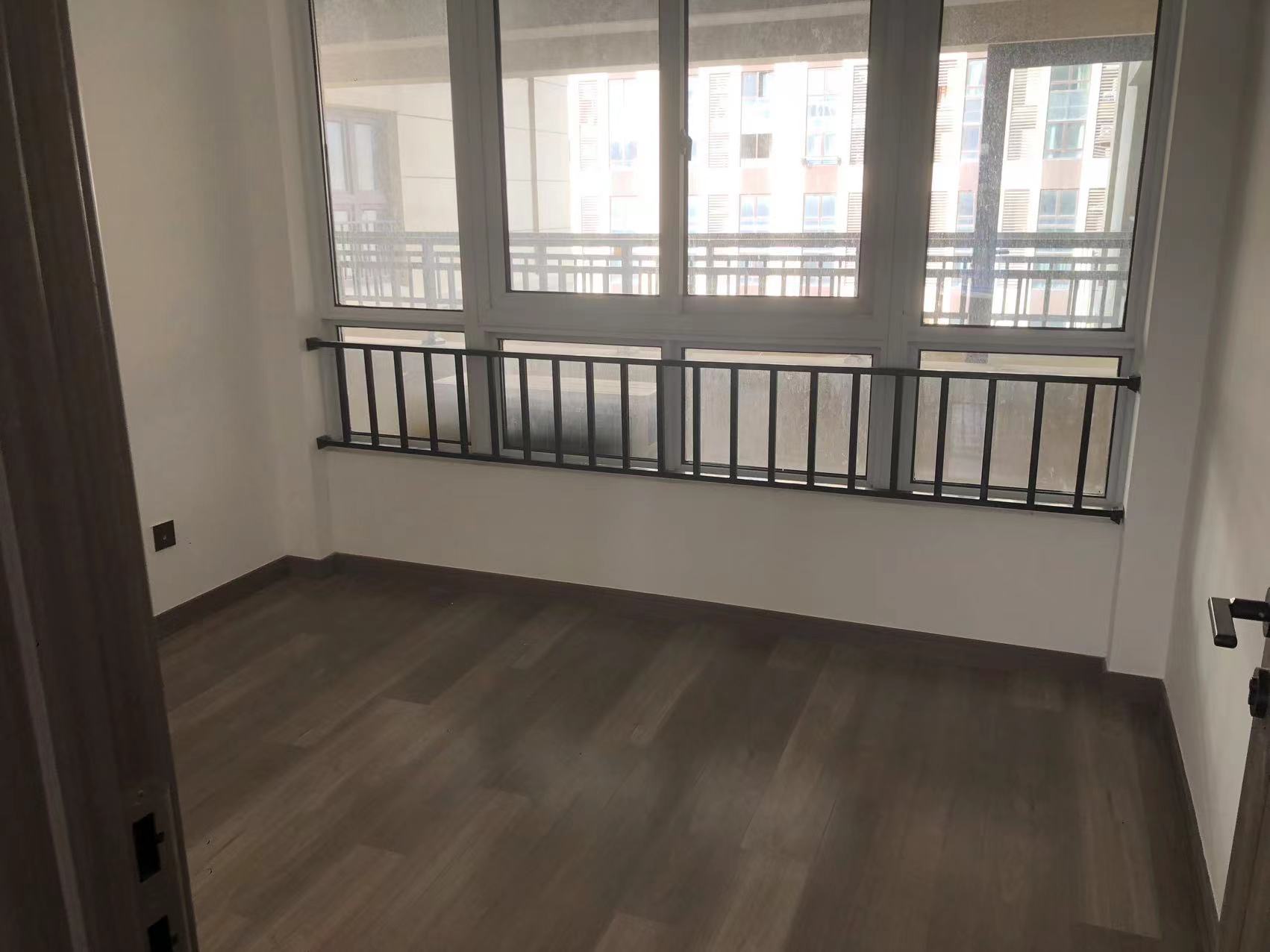 世茂云锦 3室2厅1卫 89m&sup2;