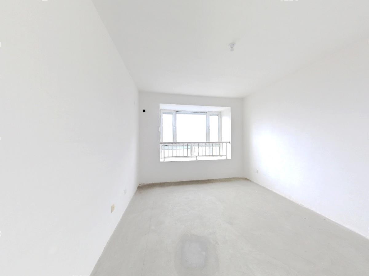 桂花小镇 3室2厅1卫 120.77m&sup2;