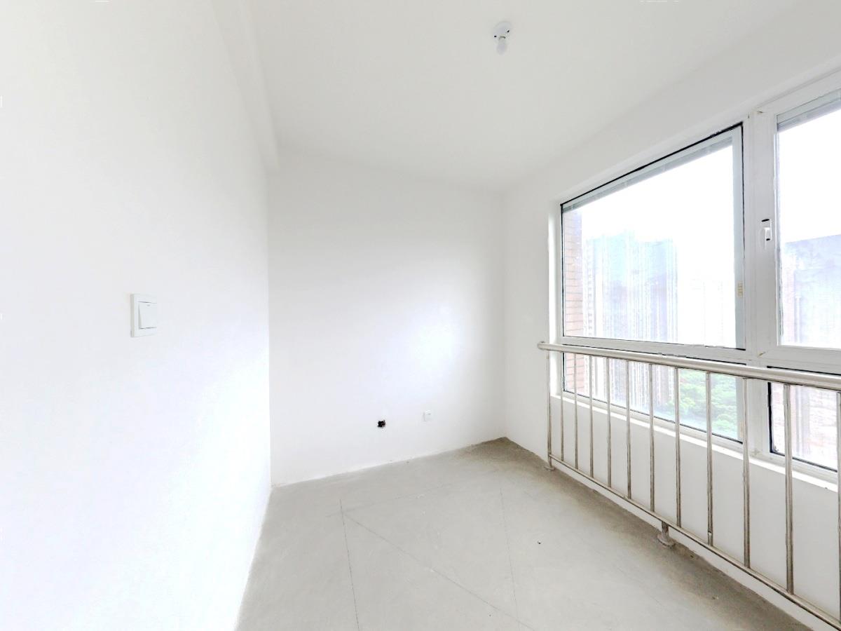 桂花小镇 3室2厅1卫 120.77m&sup2;