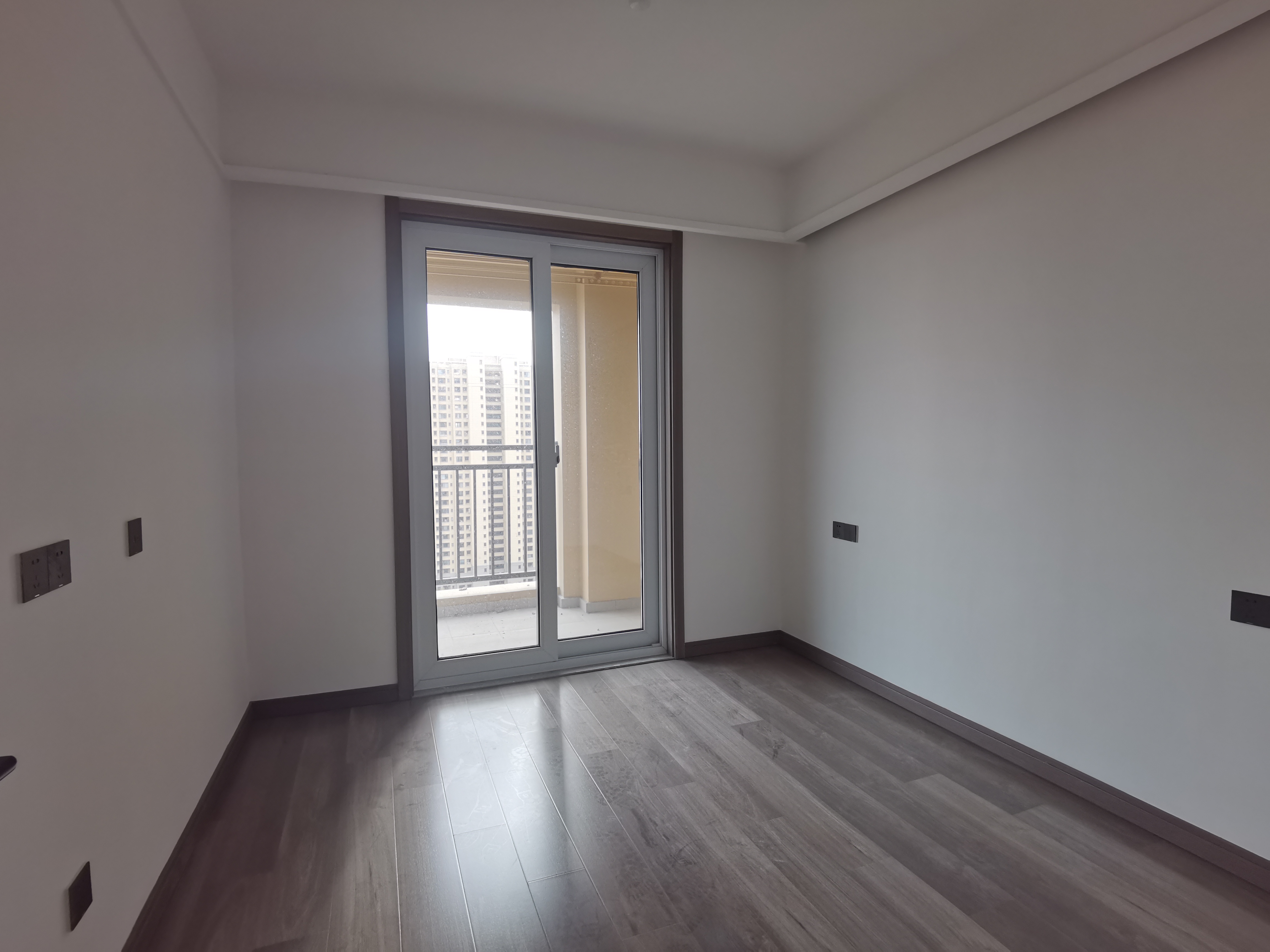 世茂云锦（九龙庭广场） 3室2厅2卫 145.32m&sup2;