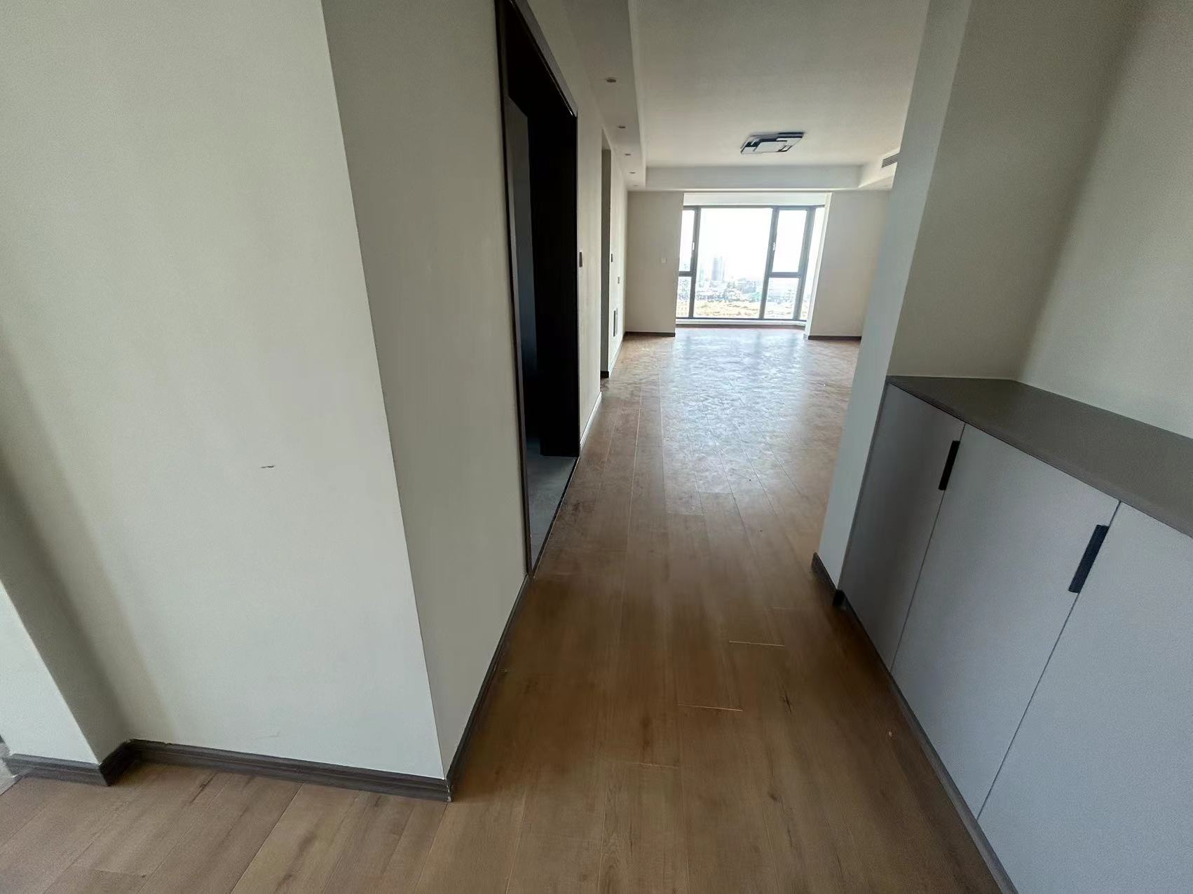 江景国际家园北区 3室2厅2卫 143.04m&sup2;