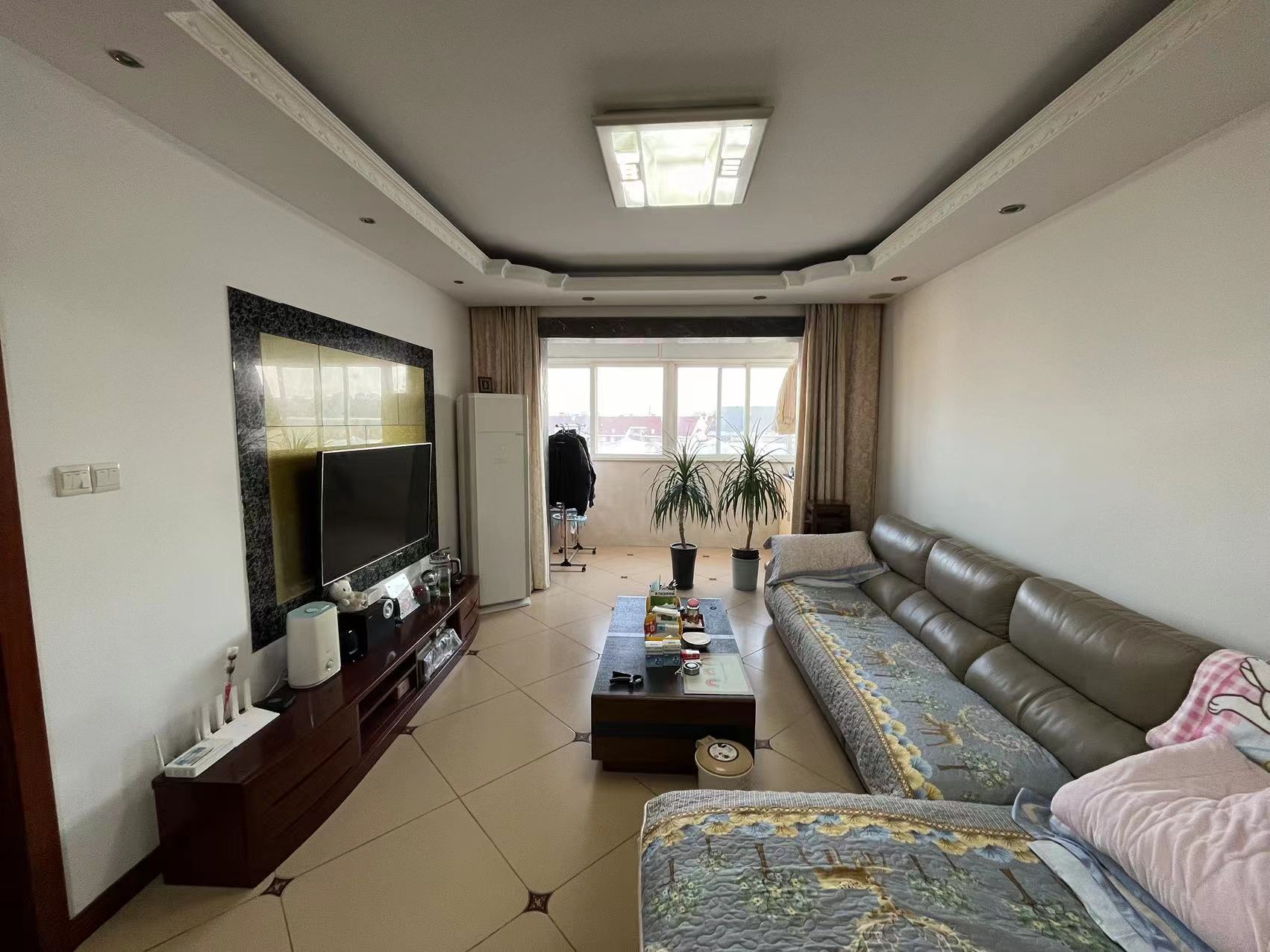 城港花苑东区 3室2厅2卫 121.00m&sup2;