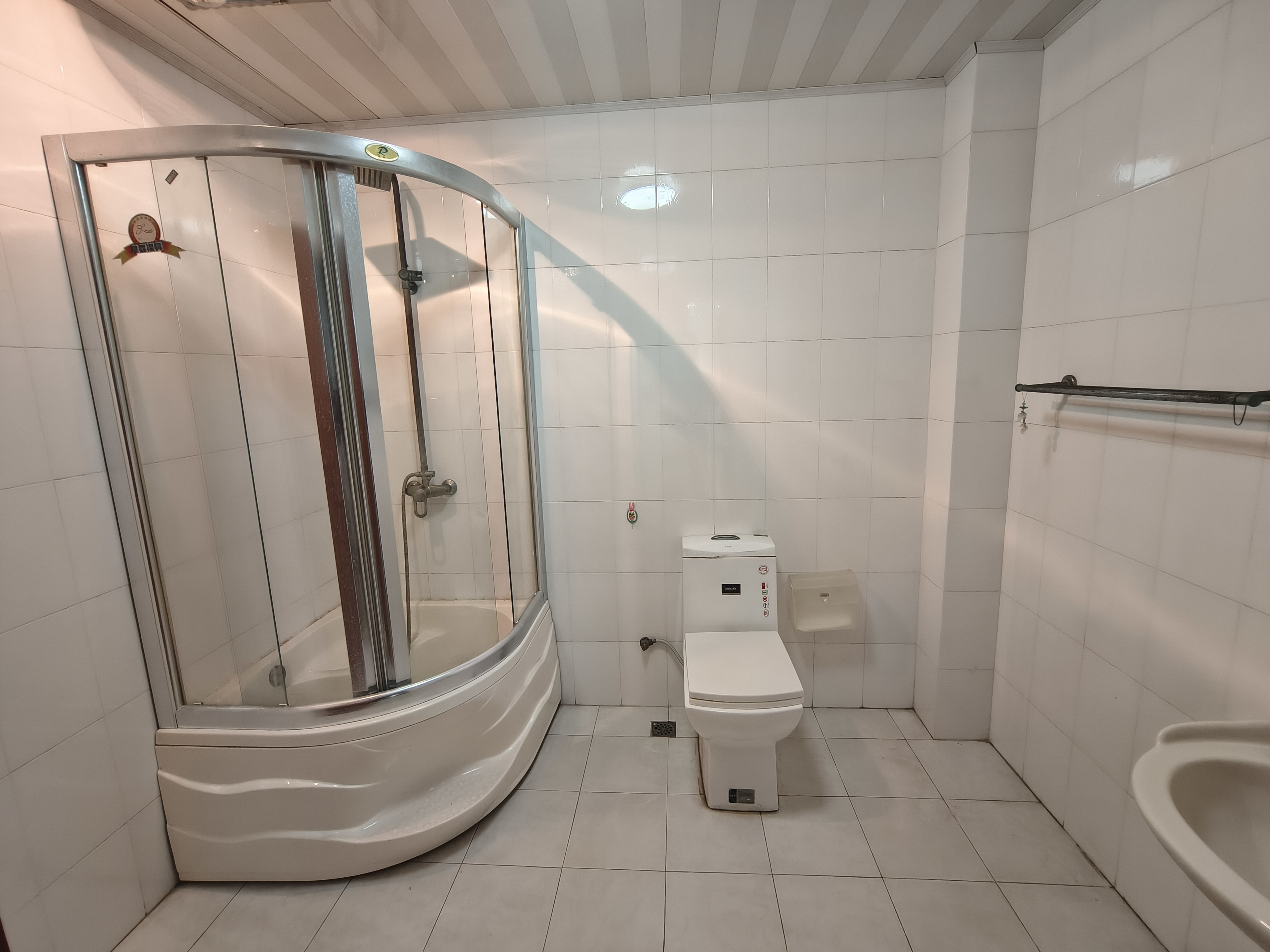 建筑一村 4室2厅2卫 151.4m&sup2;