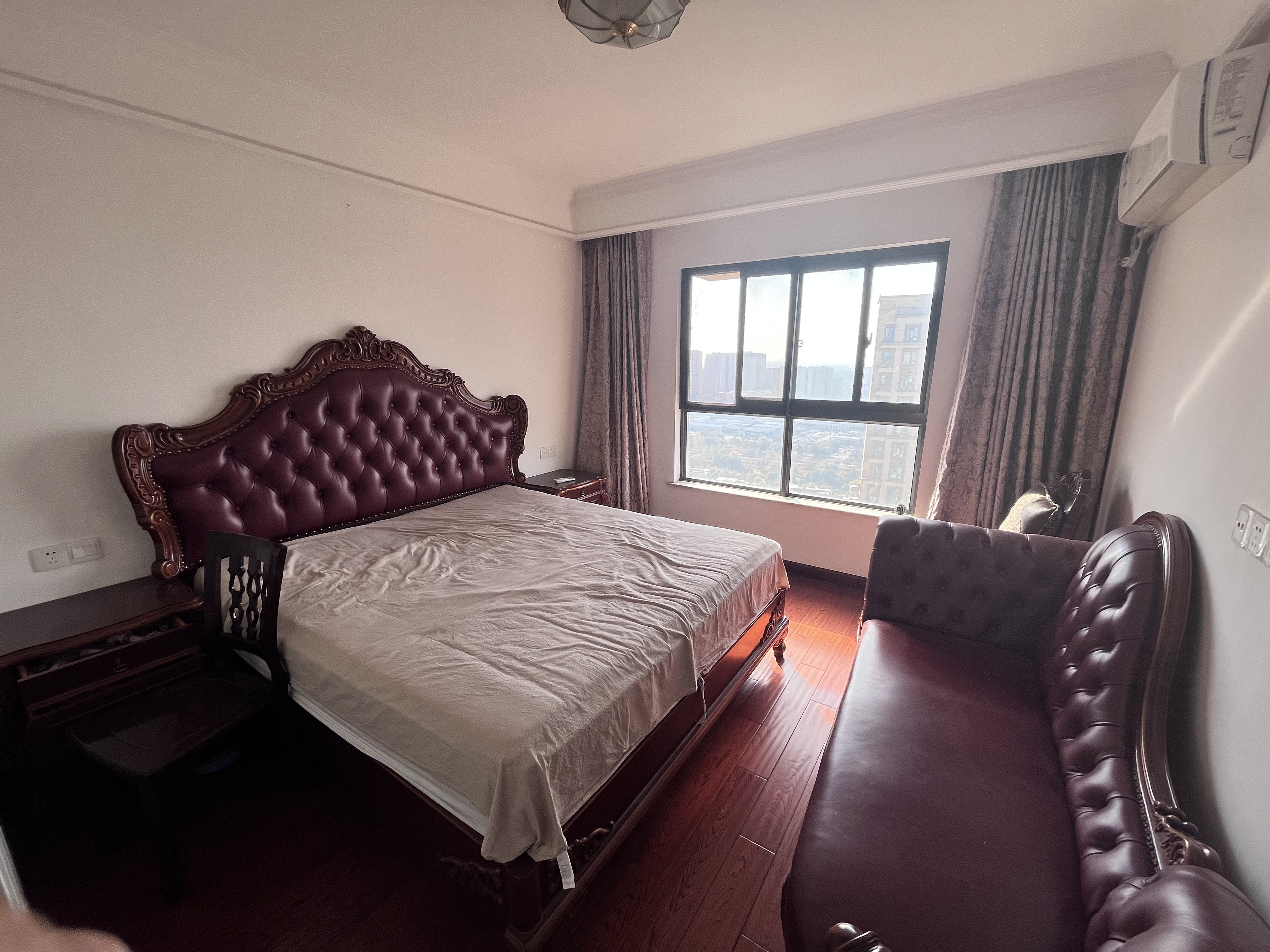 景瑞望府 4室2厅2卫 140m&sup2;