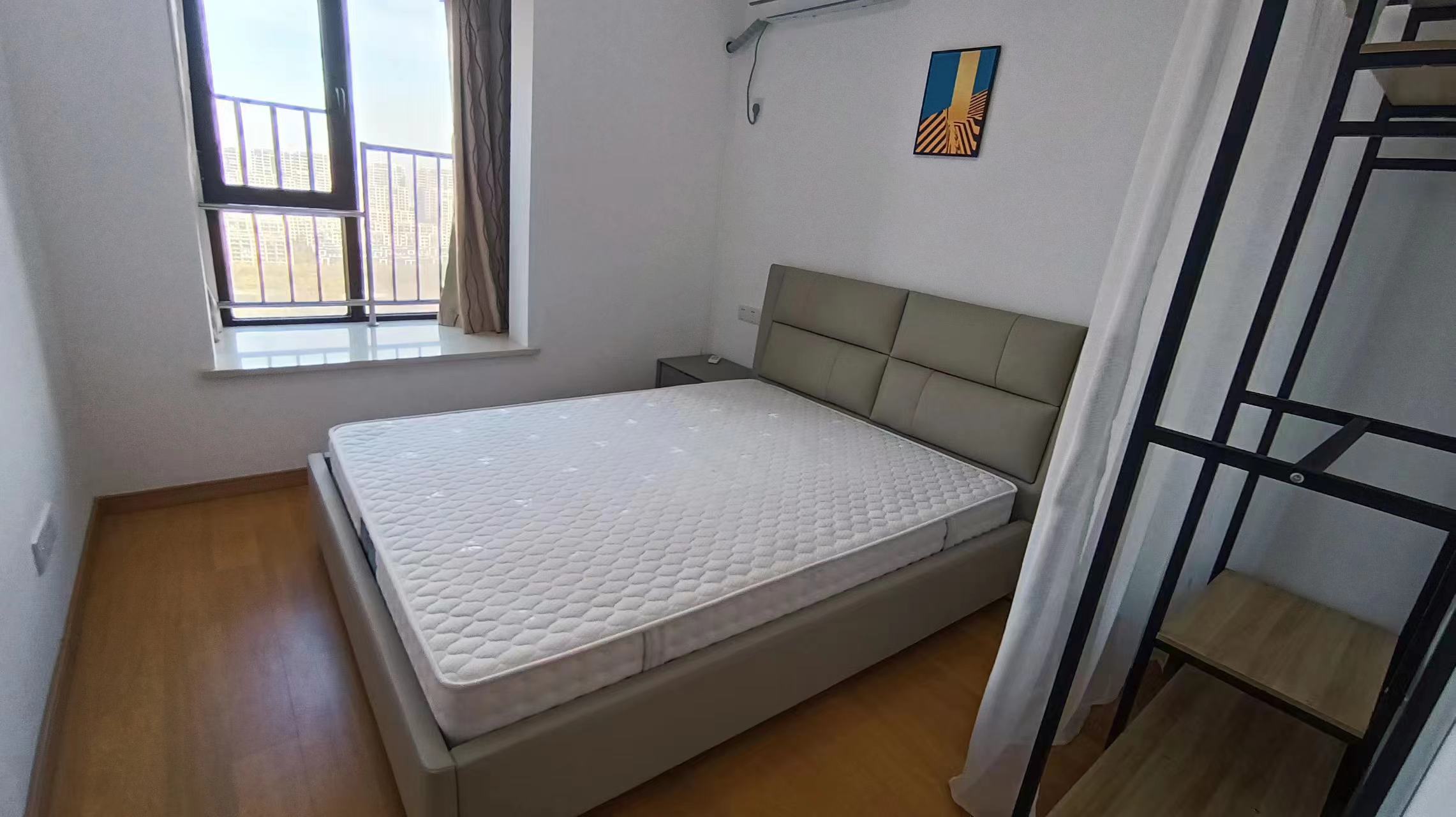 中兴兰溪荟 3室2厅2卫 135m&sup2;