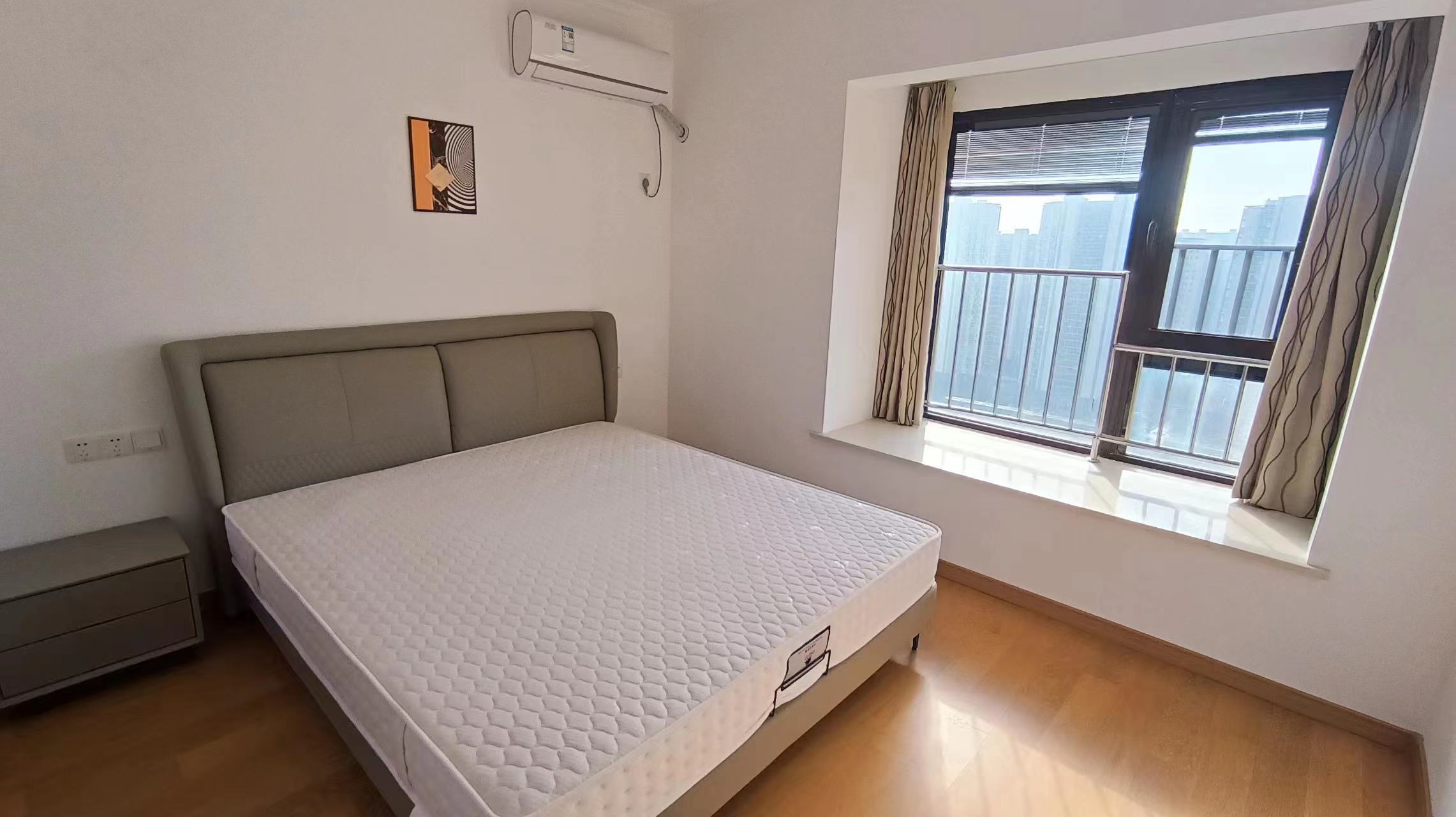 中兴兰溪荟 3室2厅2卫 135m&sup2;