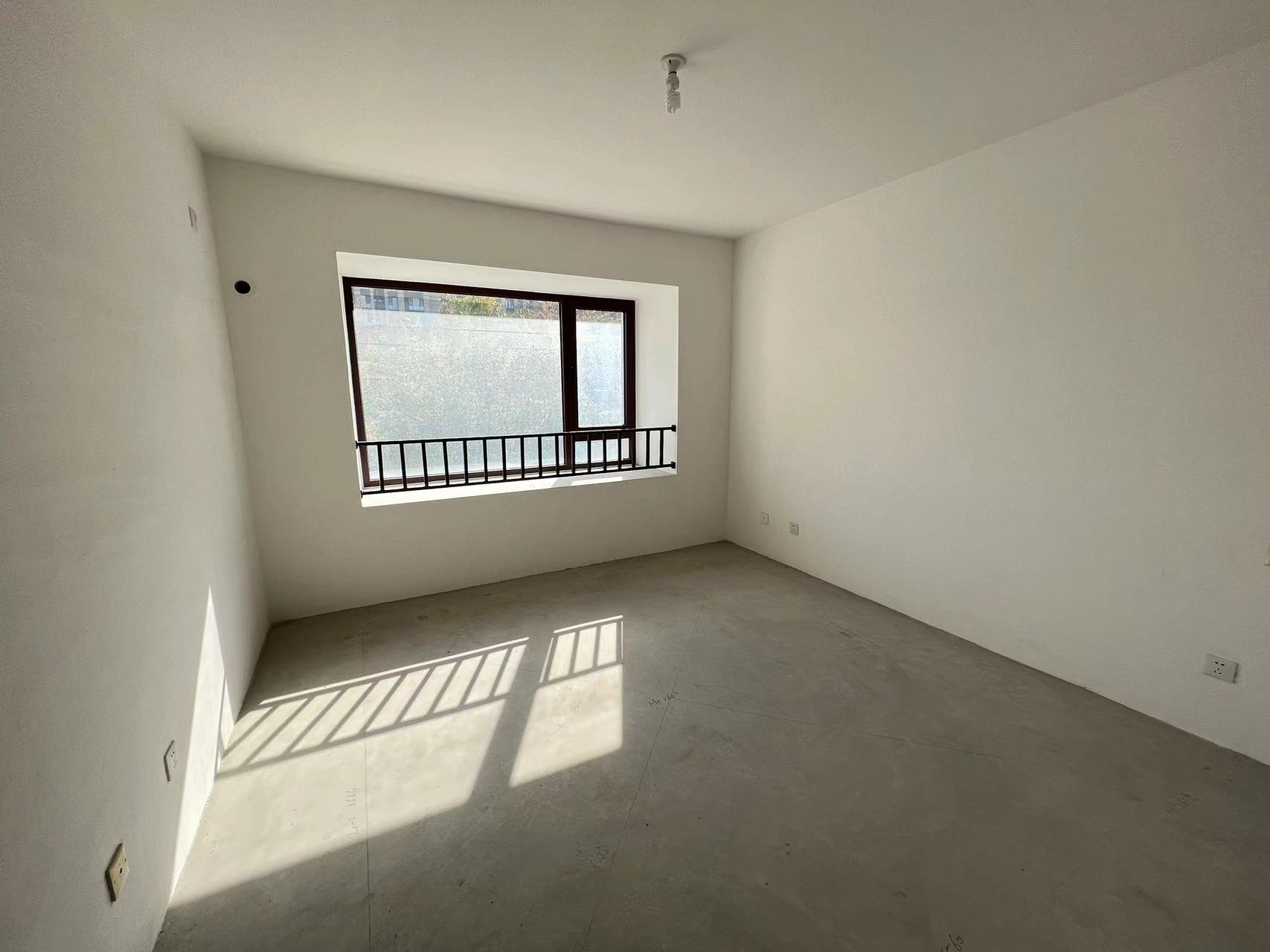 城山隐花苑 2室2厅2卫 100.36m&sup2;