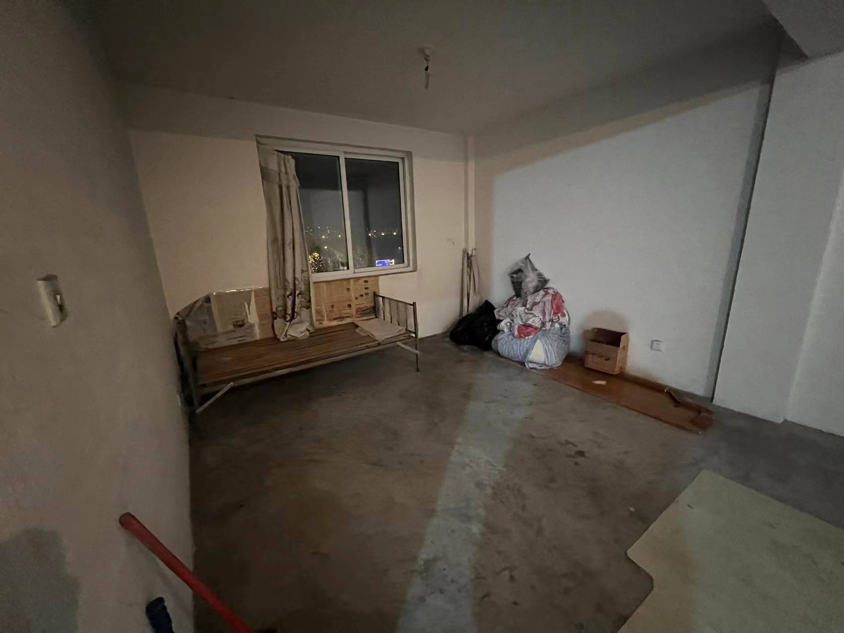 和盛林荫水岸 3室2厅1卫 143m²