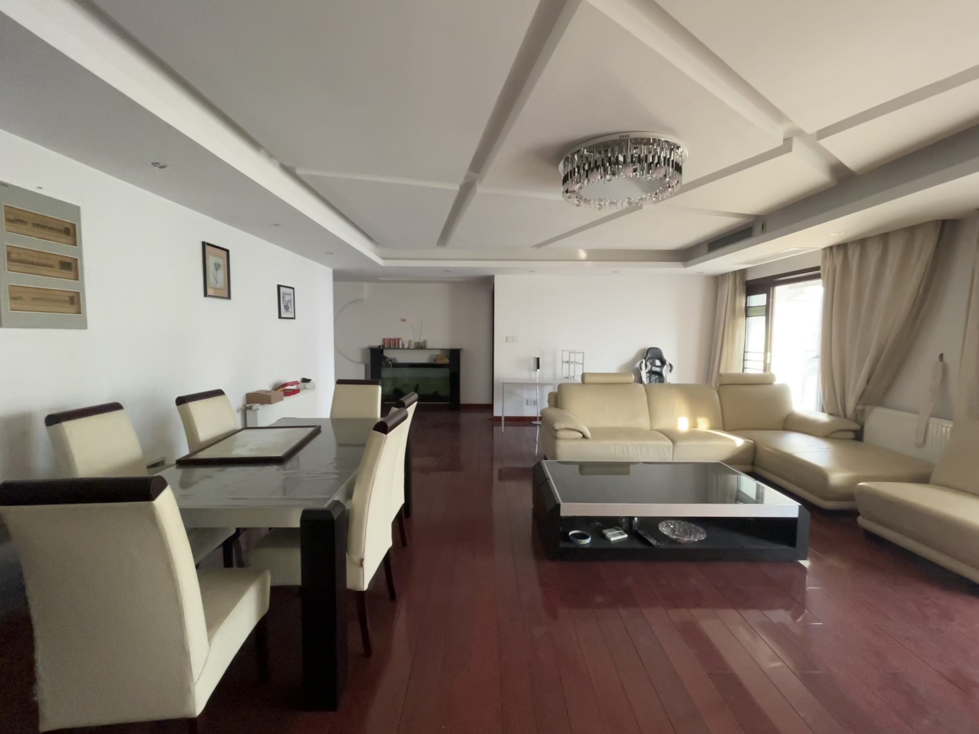 苏建阳光新城 4室2厅2卫 182m&sup2;