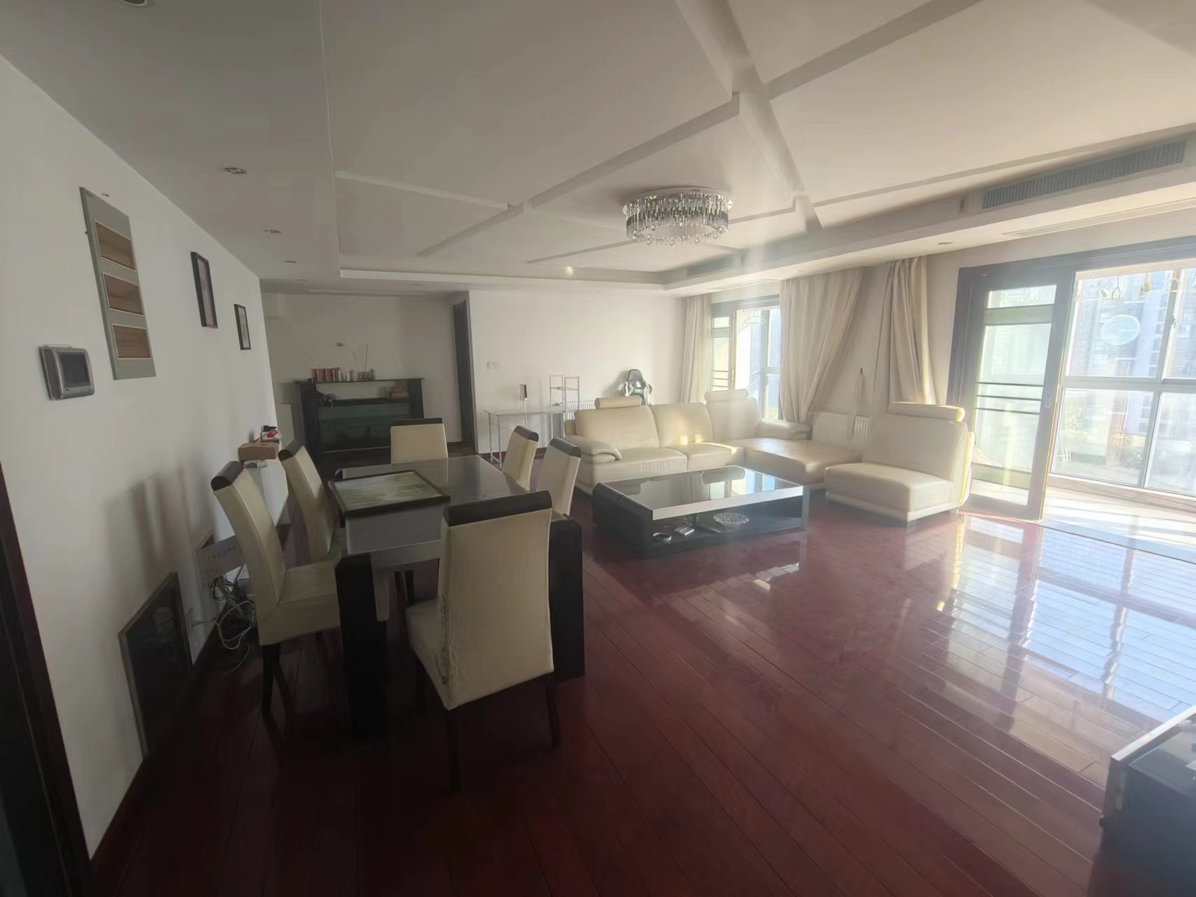 苏建阳光新城 4室2厅2卫 182m²