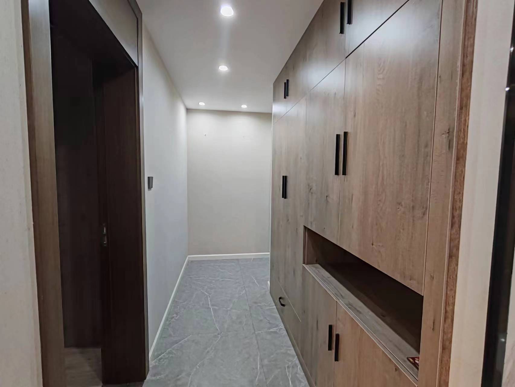 城市嘉苑 3室2厅2卫 136.7m&sup2;