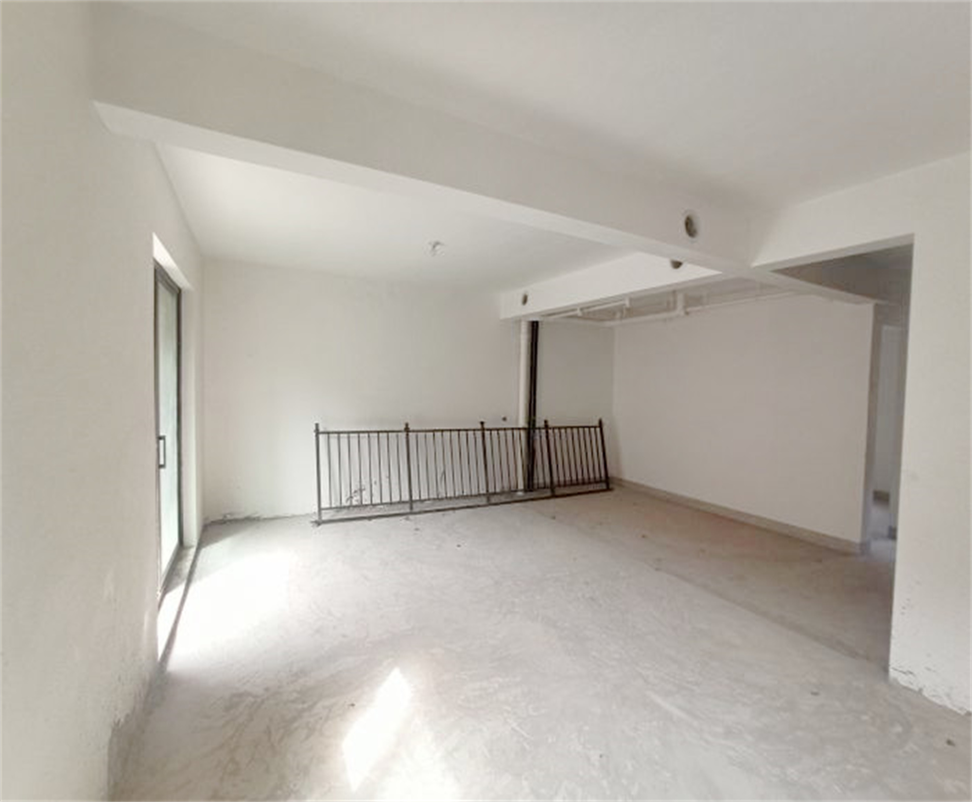 云樾河山 4室2厅2卫 168.7m&sup2;