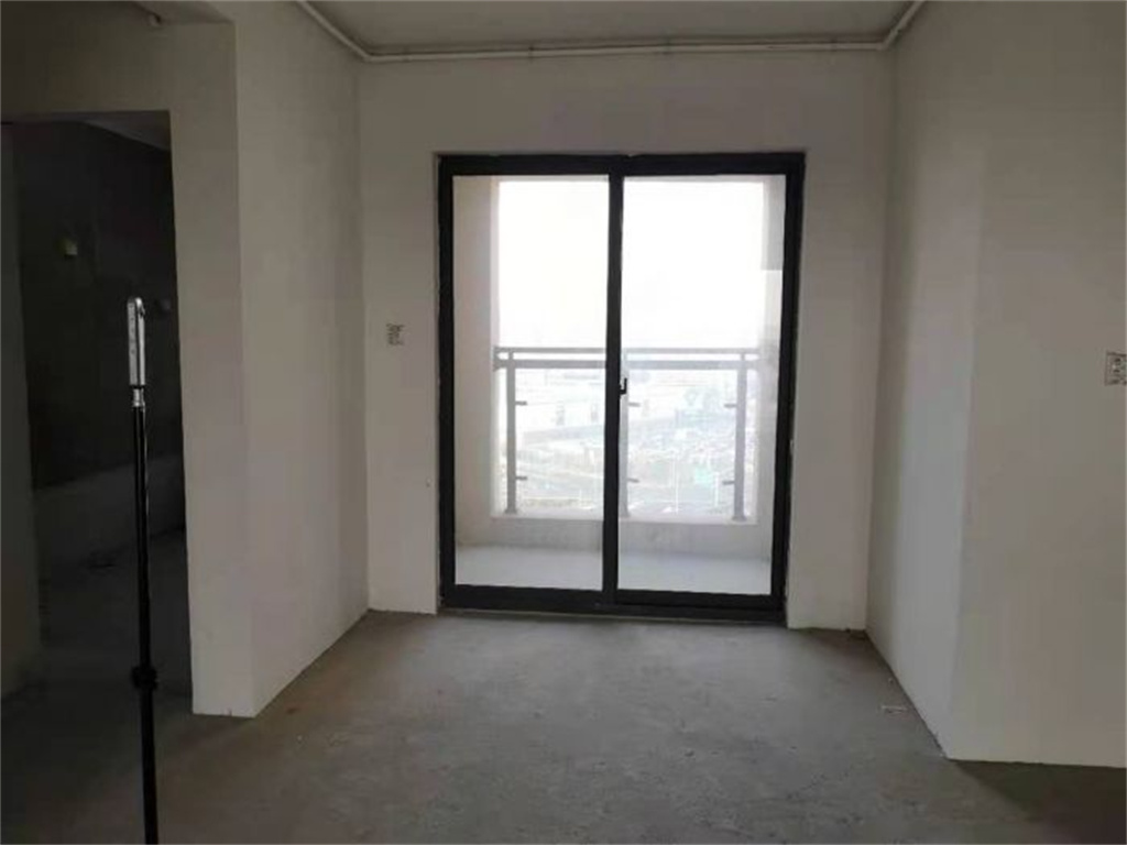万达华府 3室2厅2卫 121m&sup2;