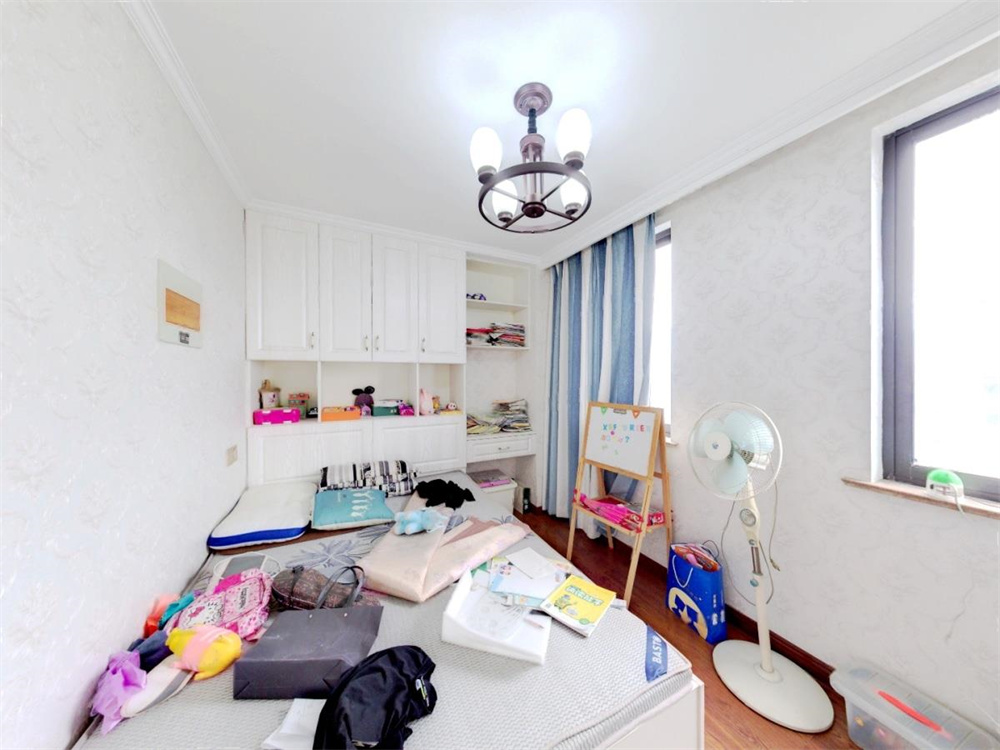 意邦绿墅湾 4室2厅2卫 137.00m&sup2;