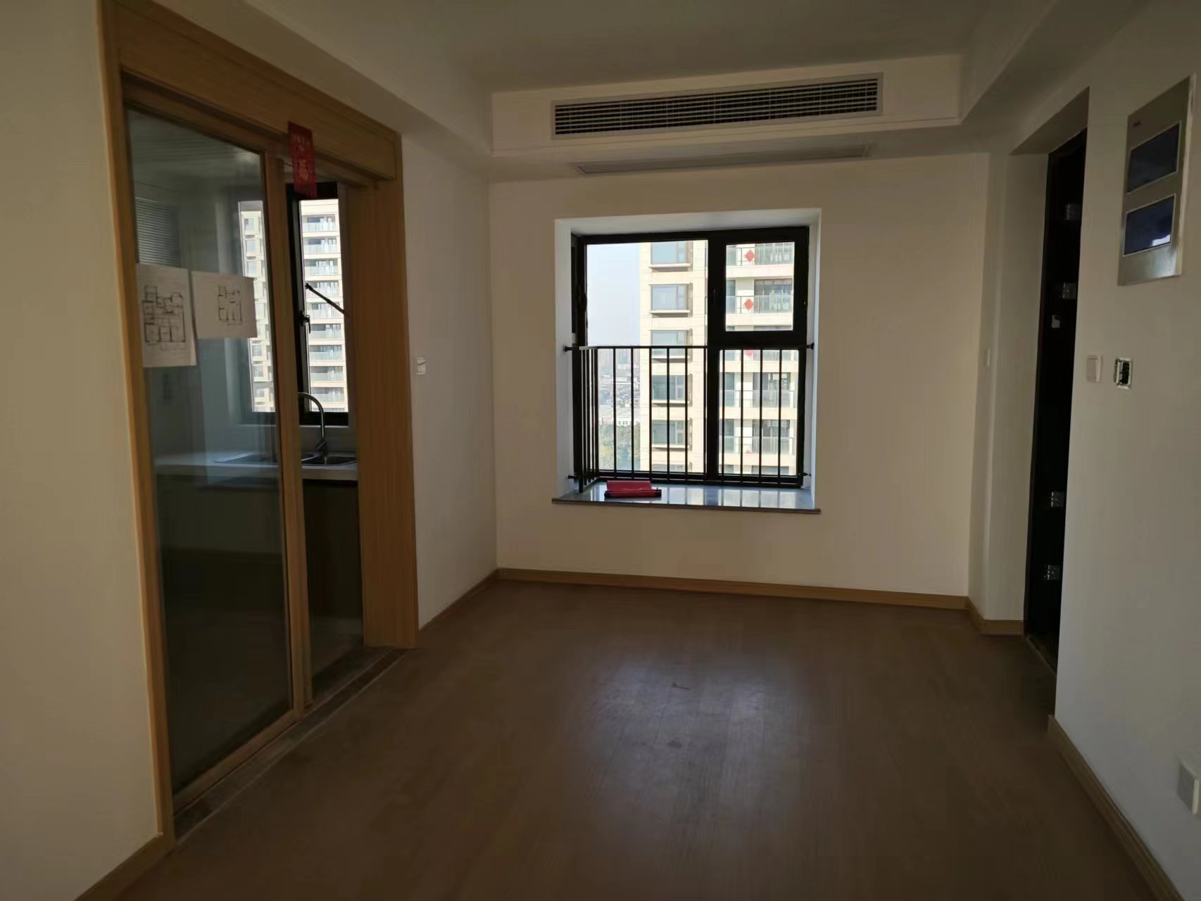 时光漫城 3室2厅2卫 125m&sup2;