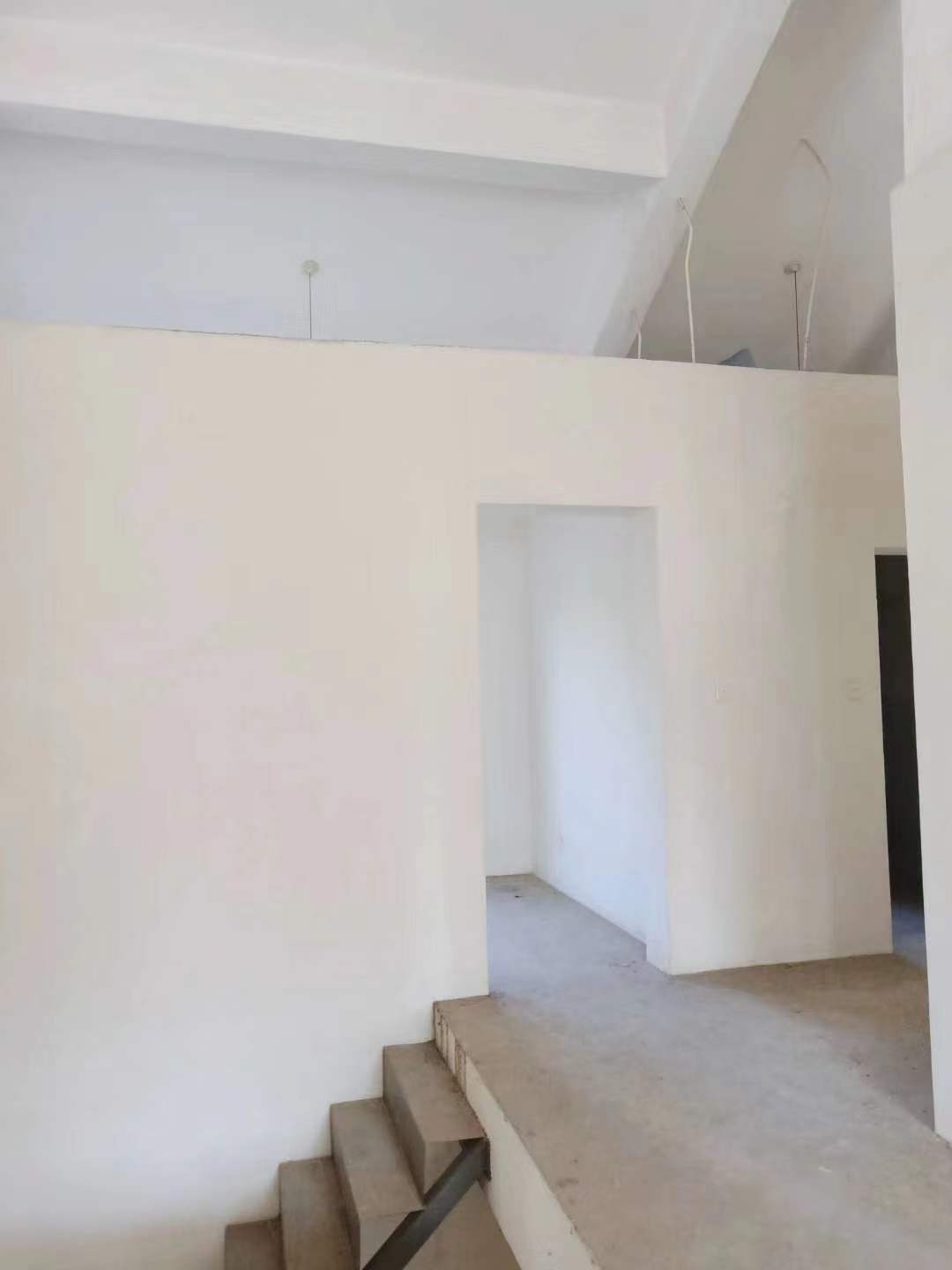 天安花园 6室2厅4卫 400.00m&sup2;