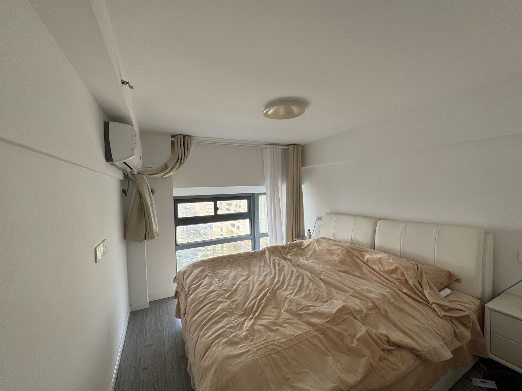 赛格时代广场 2室2厅1卫 39m&sup2;