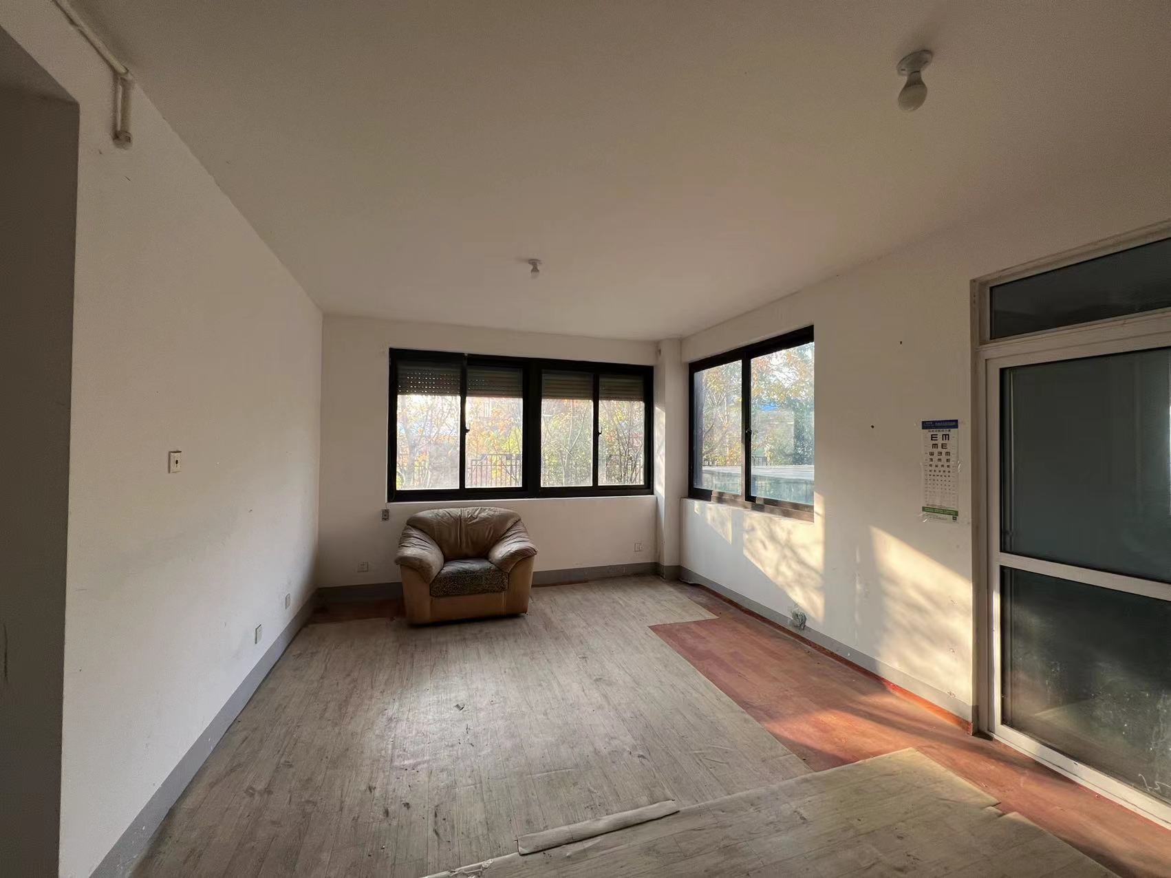 濠东小苑 2室1厅1卫 98.00m²