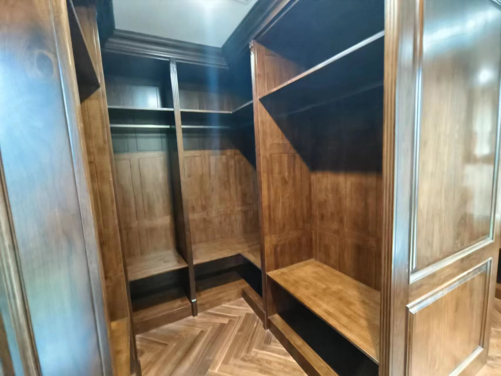玉麒麟半岛 5室3厅3卫 342.65m&sup2;
