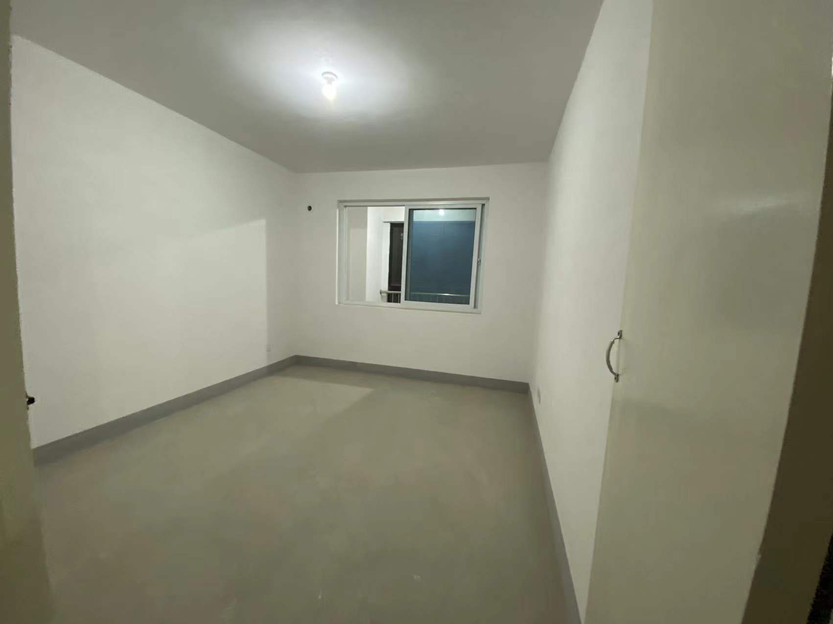 光明嘉苑 3室2厅2卫 136.5m&sup2;