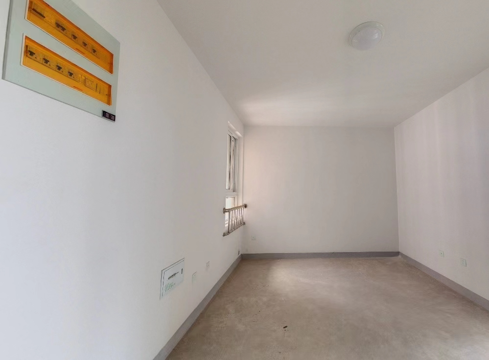 金韵华庭 2室2厅1卫 76.54m²