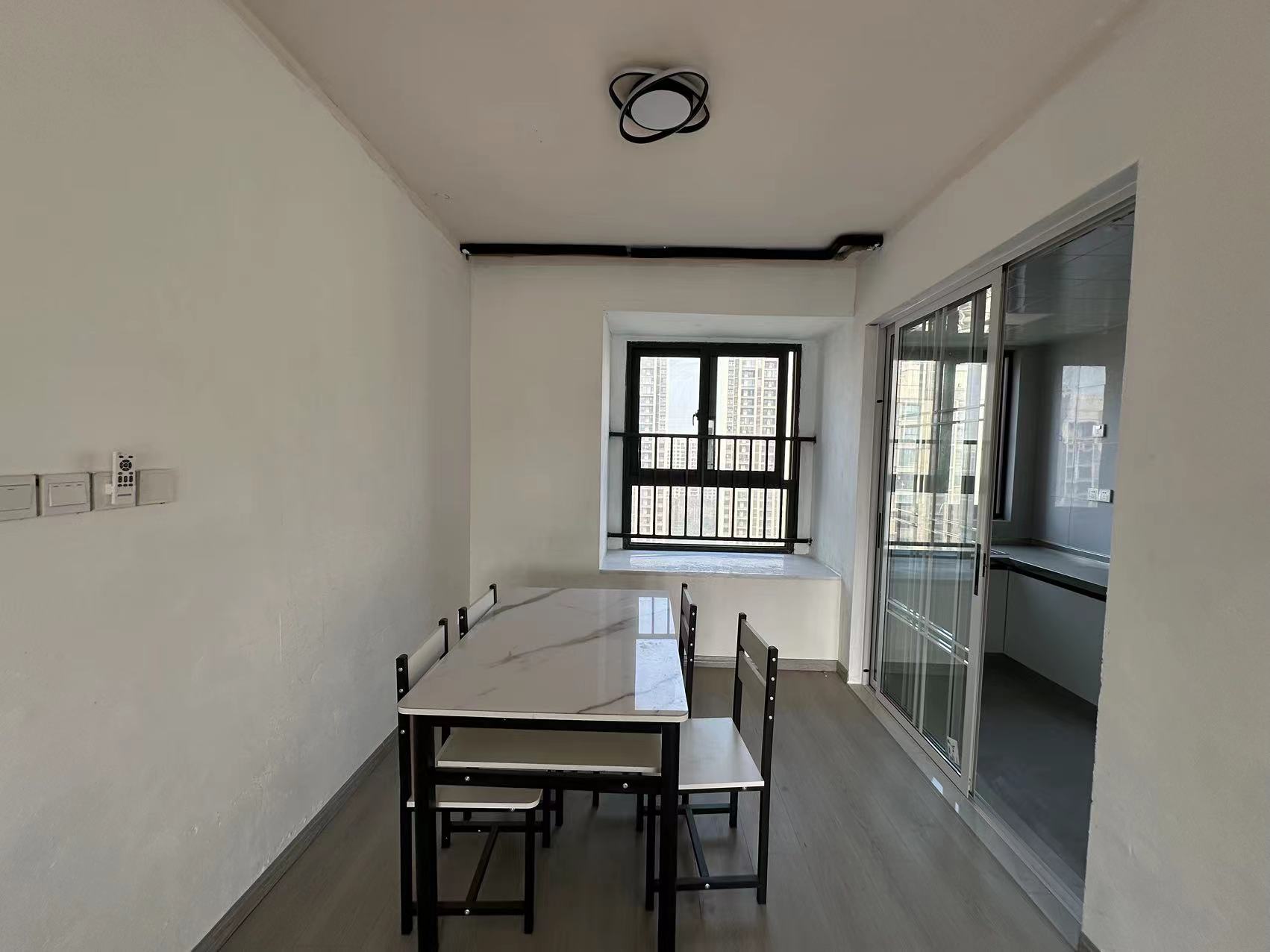 观澜台 3室2厅2卫 138.00m&sup2;