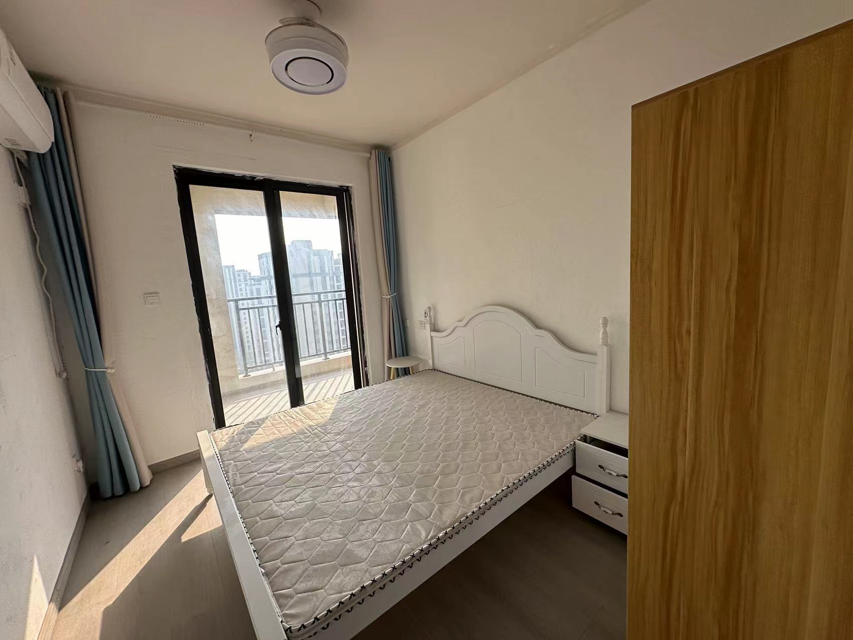 观澜台 3室2厅2卫 138.00m&sup2;