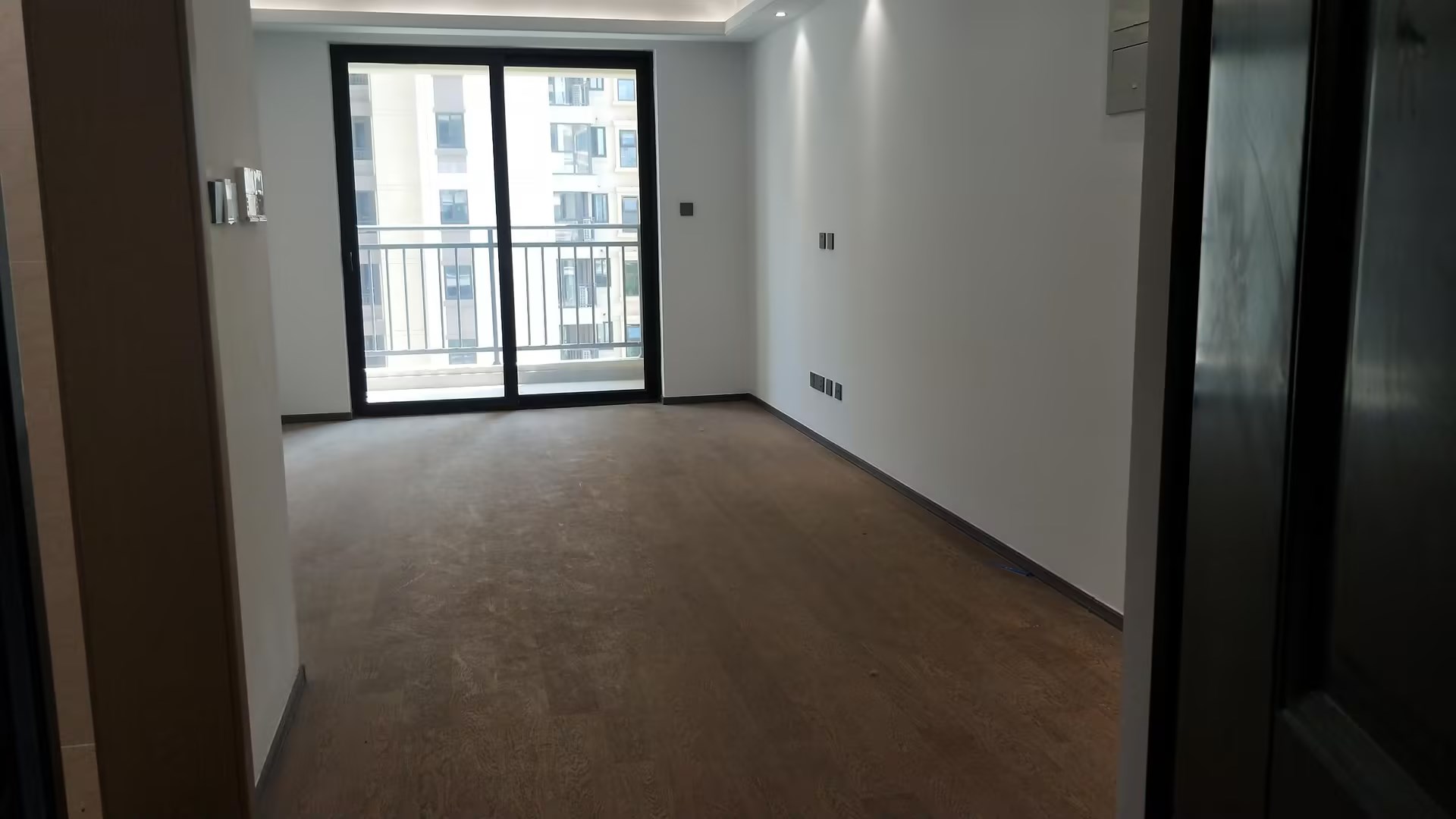 春风南岸东园 3室2厅1卫 96.00m&sup2;