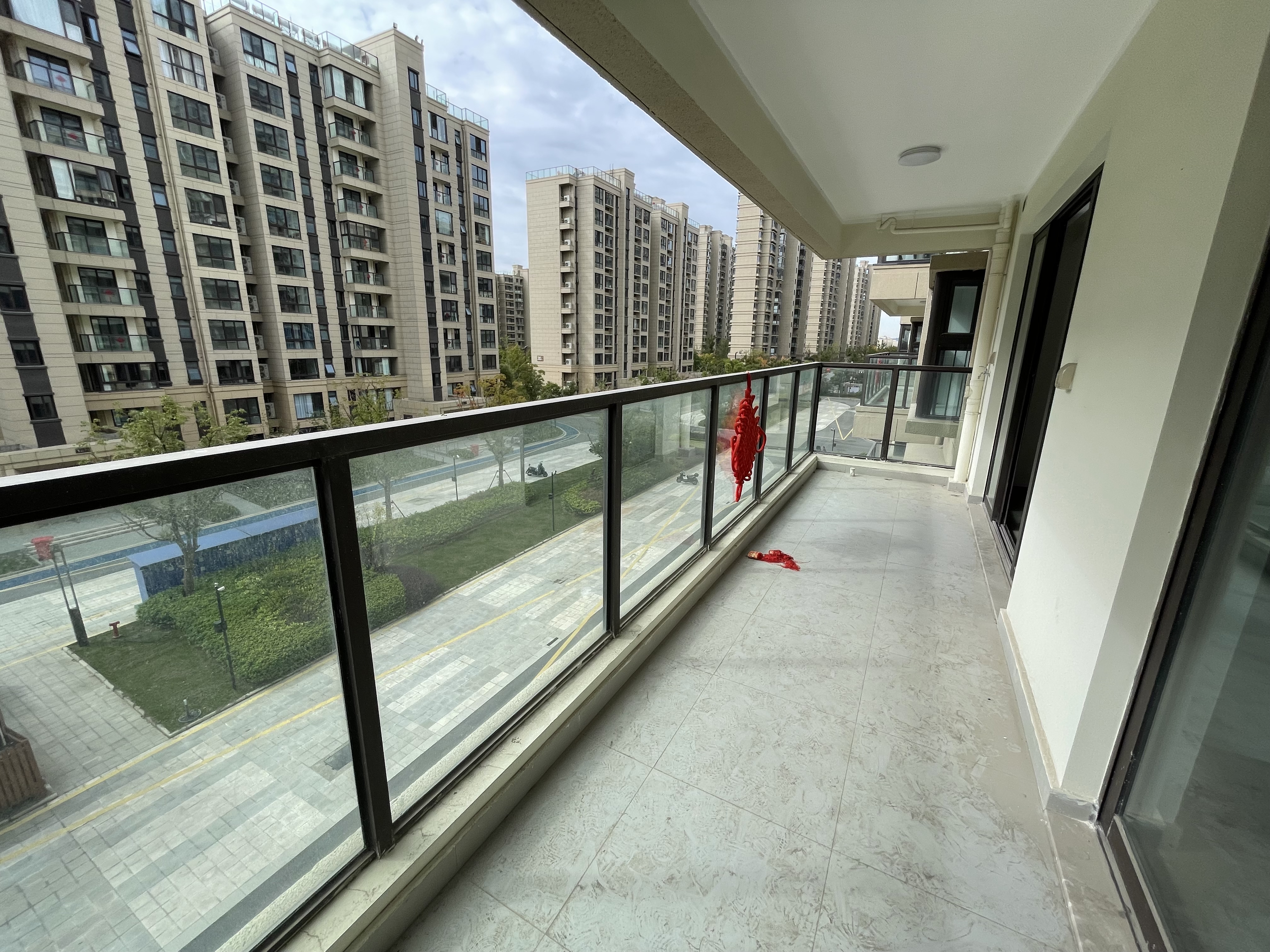 时光漫城 3室2厅2卫 125m&sup2;