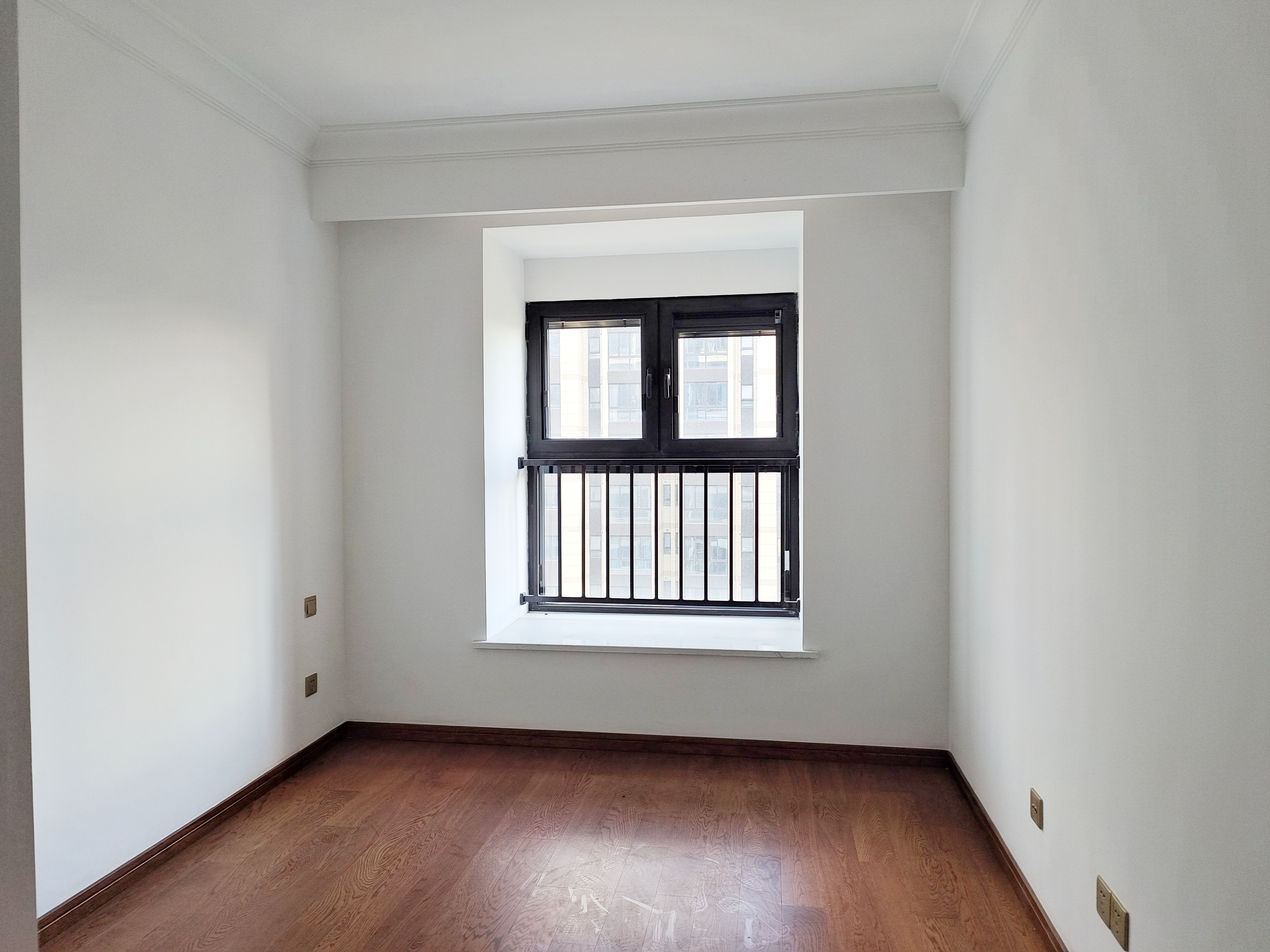 雍华府 3室2厅2卫 117.41m&sup2;