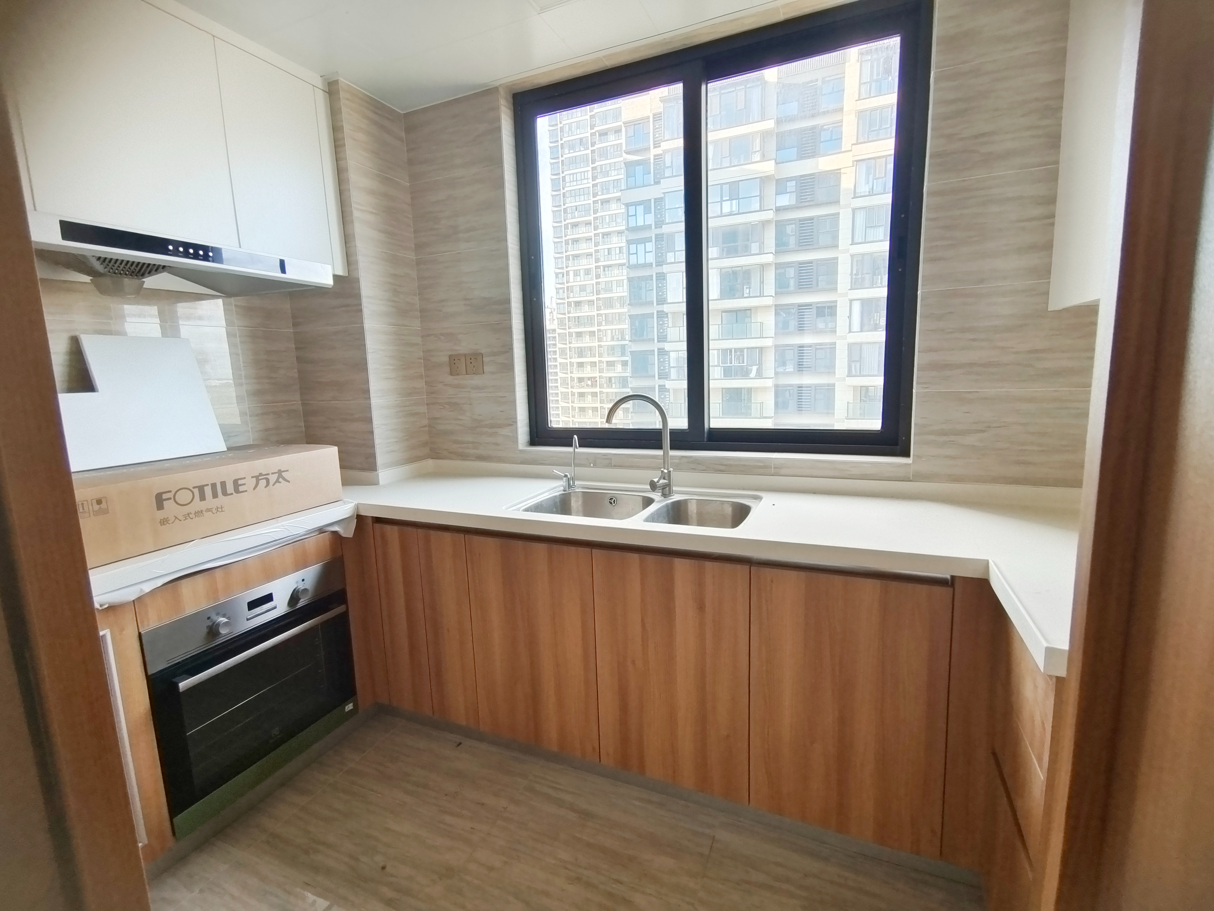 雍华府 3室2厅2卫 117.41m&sup2;