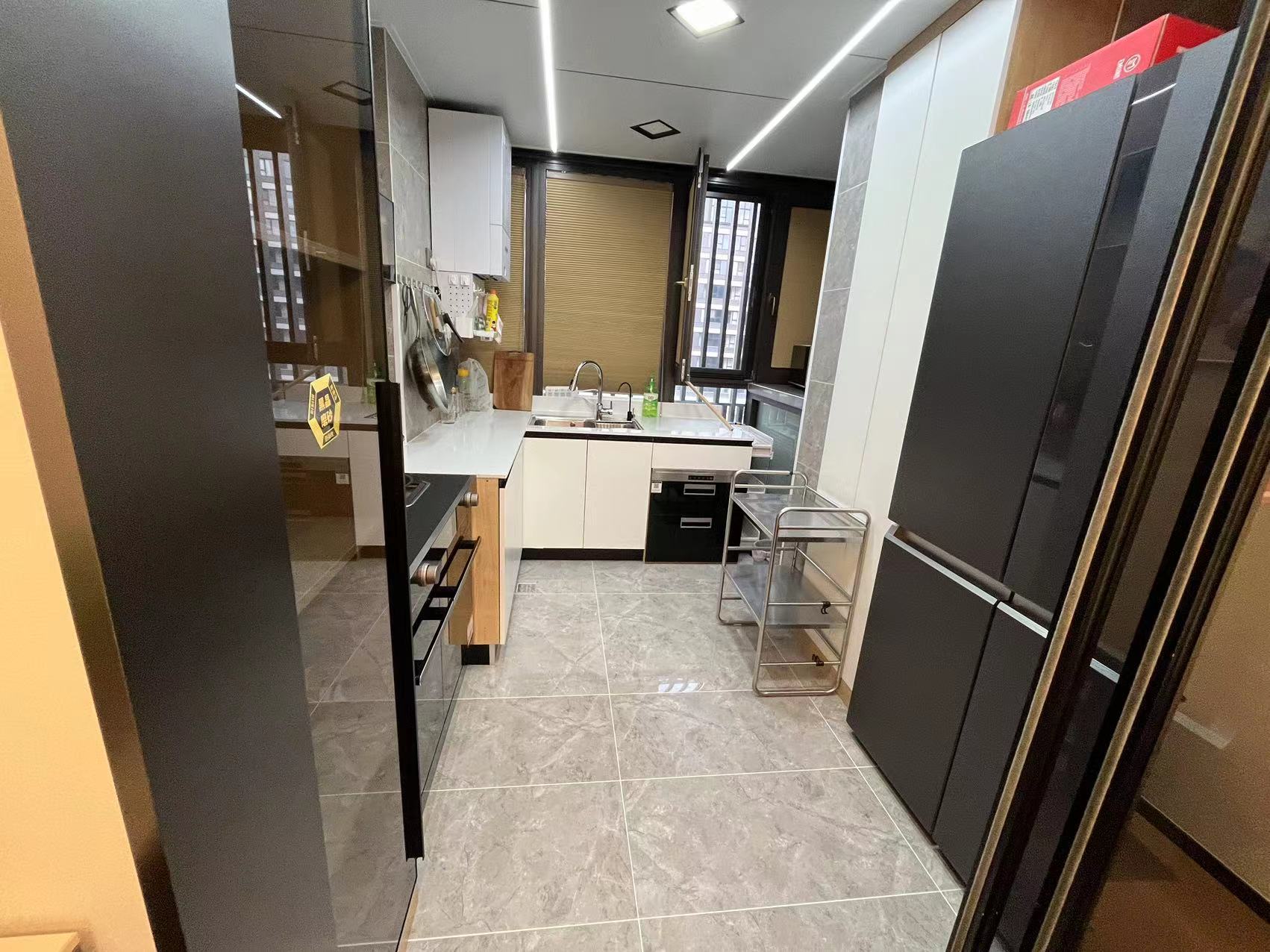 滨江道静园 3室2厅2卫 127m&sup2;
