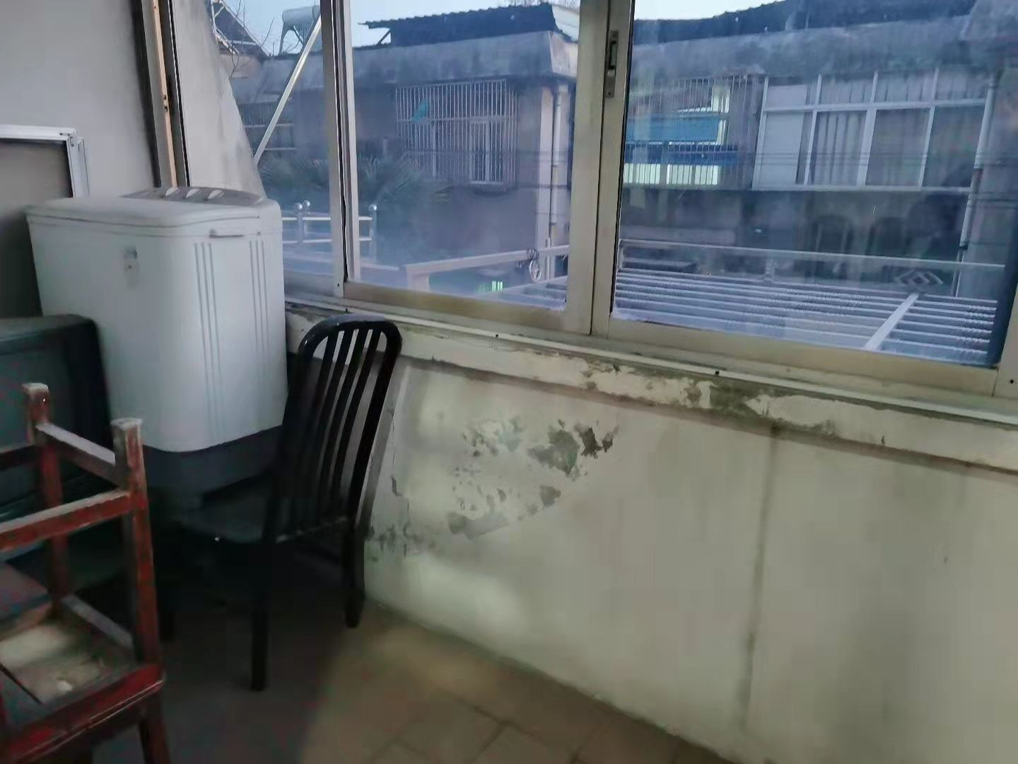 易家桥新村 2室2厅1卫 69m&sup2;