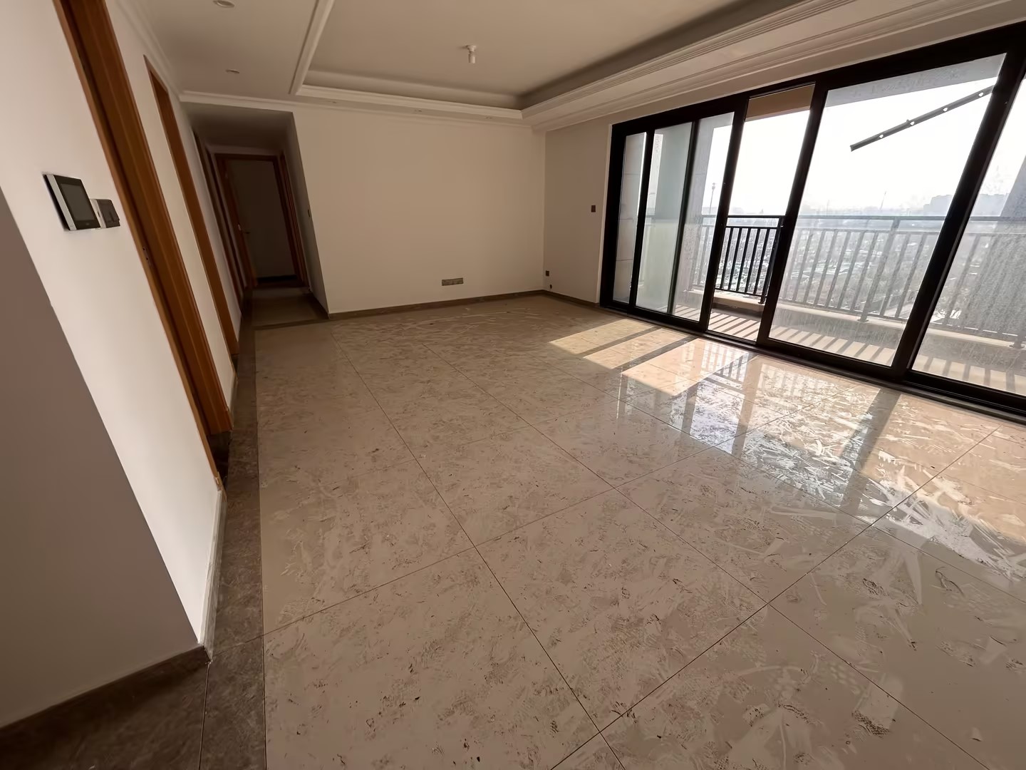 富力院士廷 4室2厅2卫 144m&sup2;