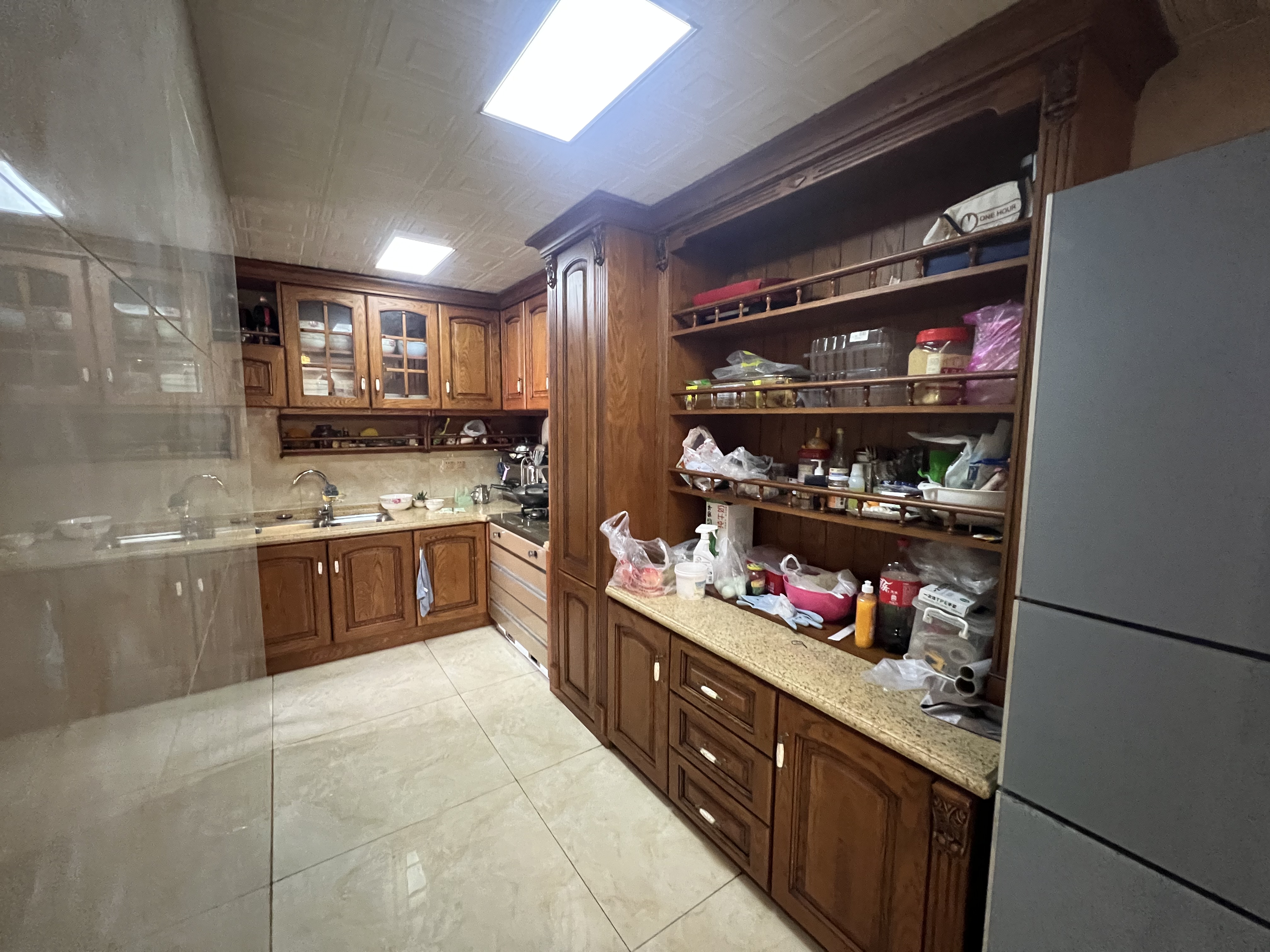 华强城 5室3厅2卫 176.9m&sup2;
