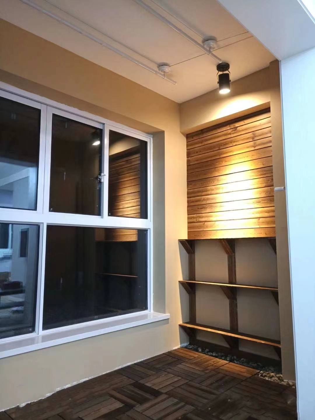 世茂新界 3室2厅1卫 90m&sup2;