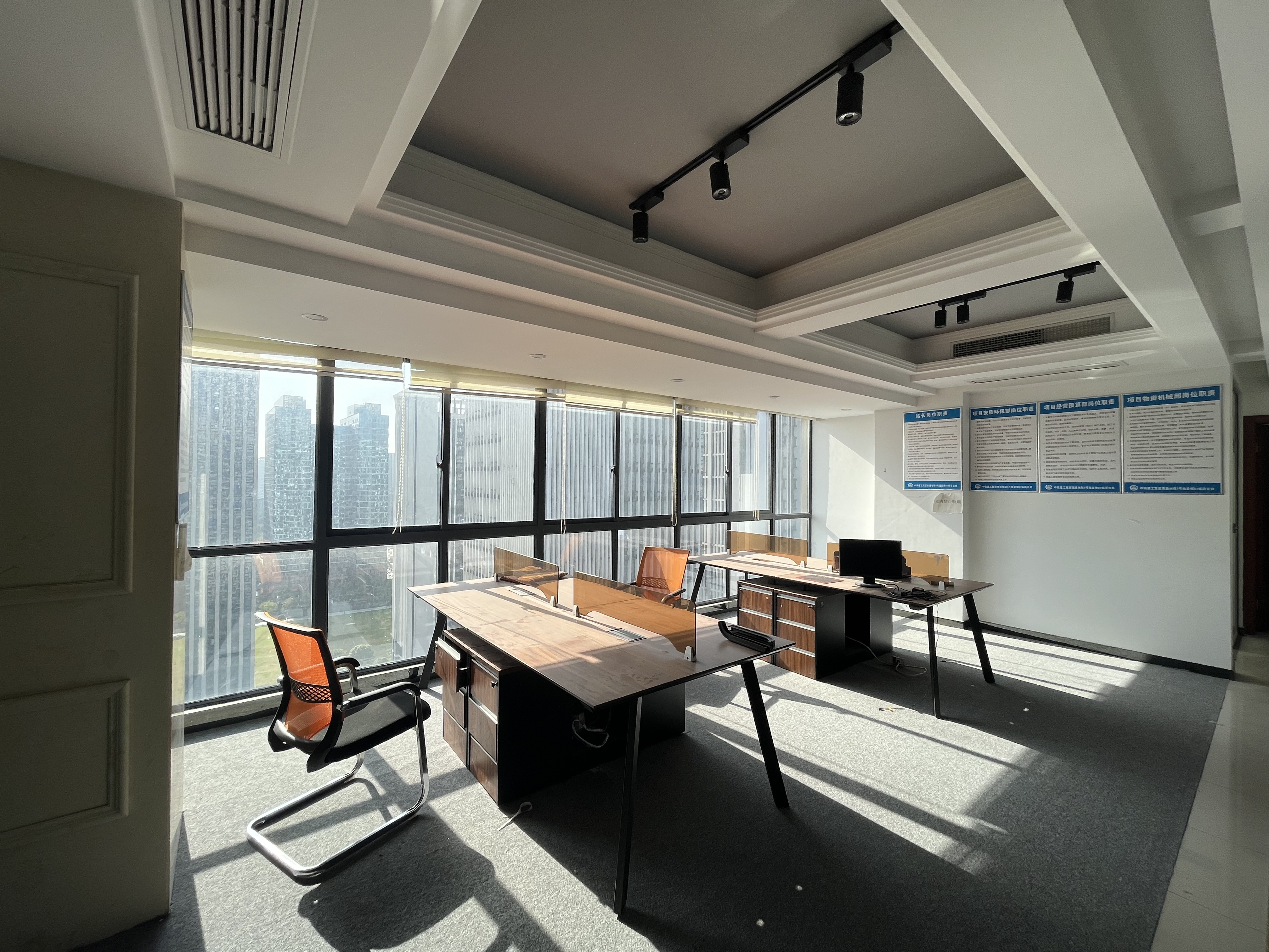 碧桂园云峯中心 2室2厅1卫 98m&sup2;