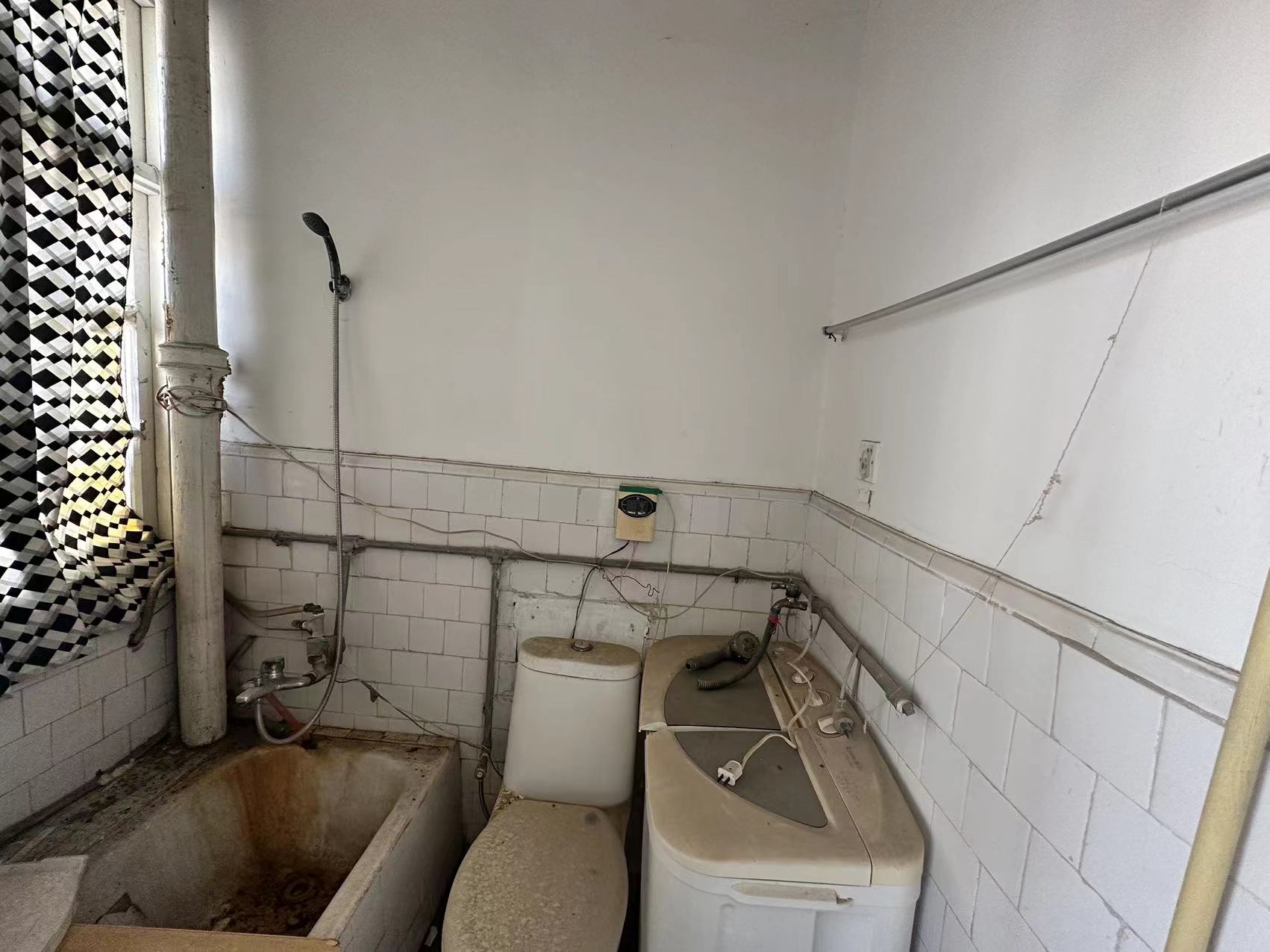 金南小区 2室1厅1卫 55m&sup2;