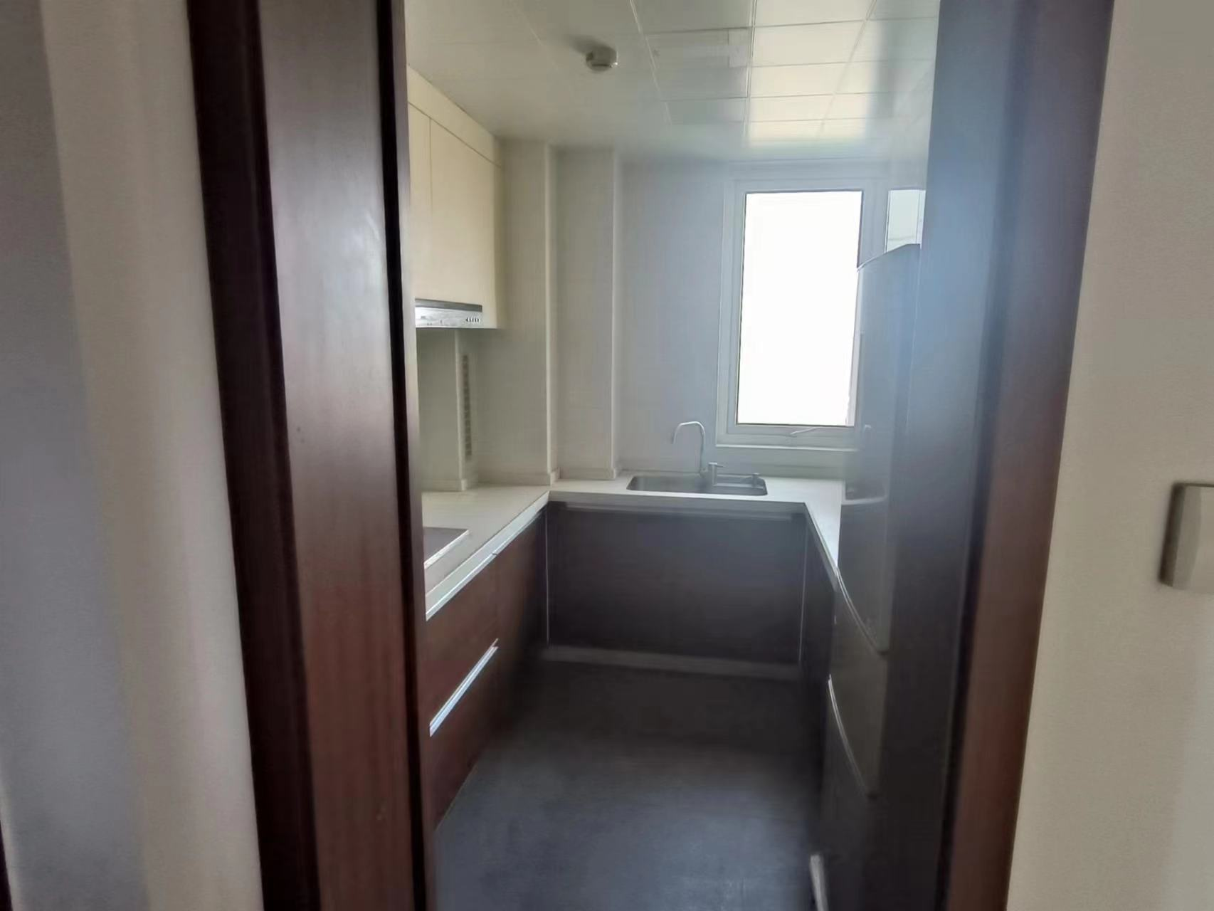 中海碧林湾 3室2厅2卫 140.00m&sup2;